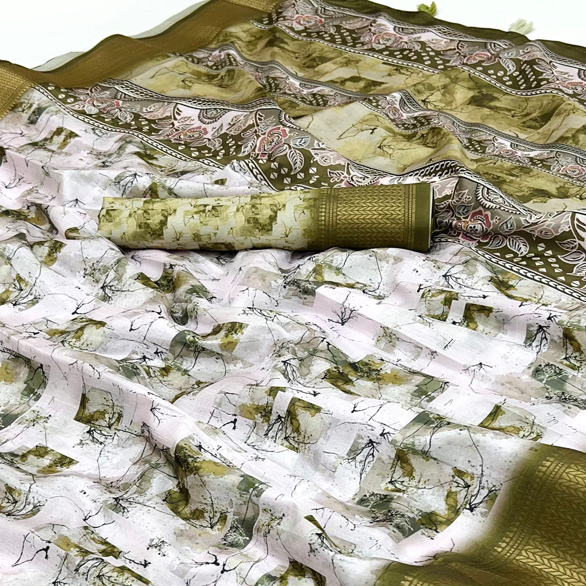 Green Digital Printed Dola Saree Featuring Elegant Weaving Border & Stylish Tassel Pallu