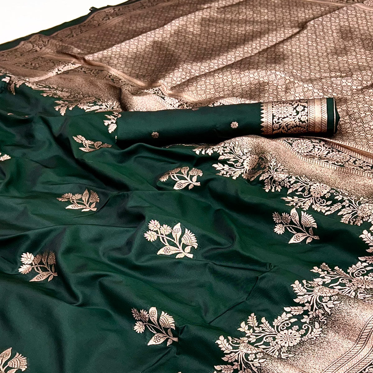 Dark Green Art Silk Saree Featuring Intricate Floral Zari Weaving & An Elegant Banarasi Pallu