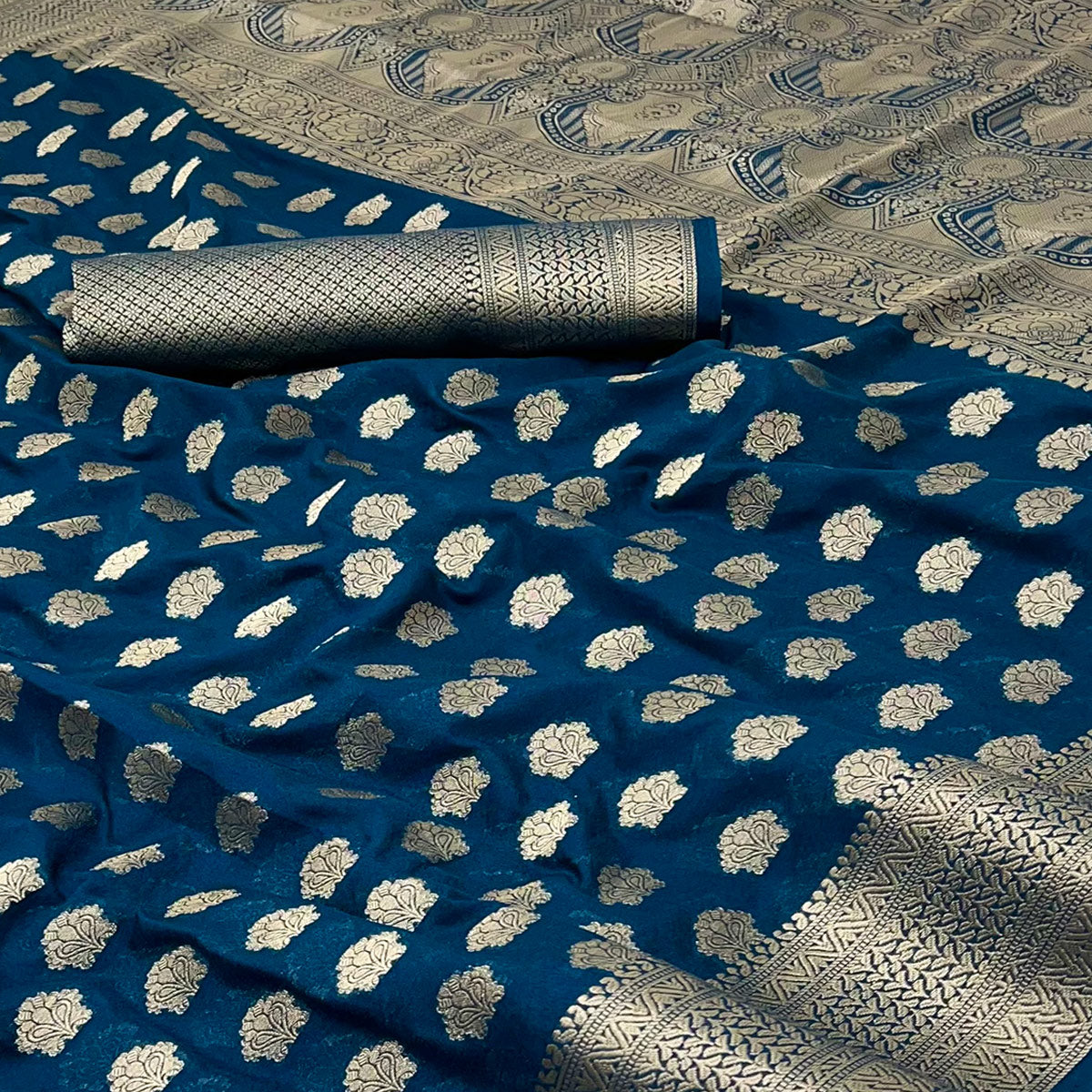 Dark Teal Blue Zari Woven Floral Silk Saree With Chic Tassel Finish Pallu