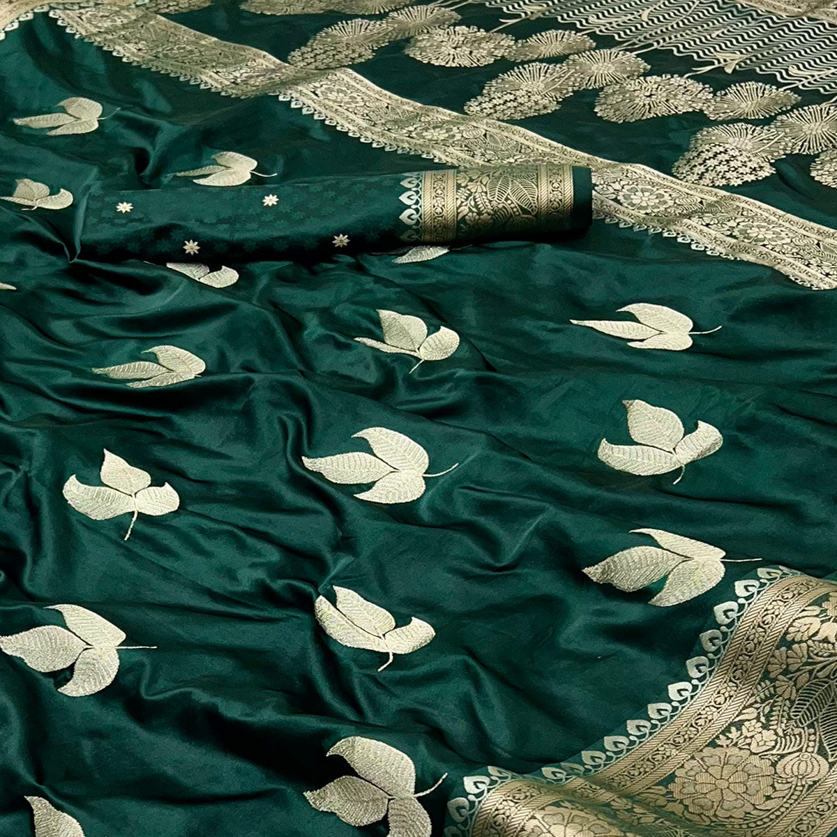 Green Floral Zari Woven Satin Silk Saree With Graceful Tassel Pallu
