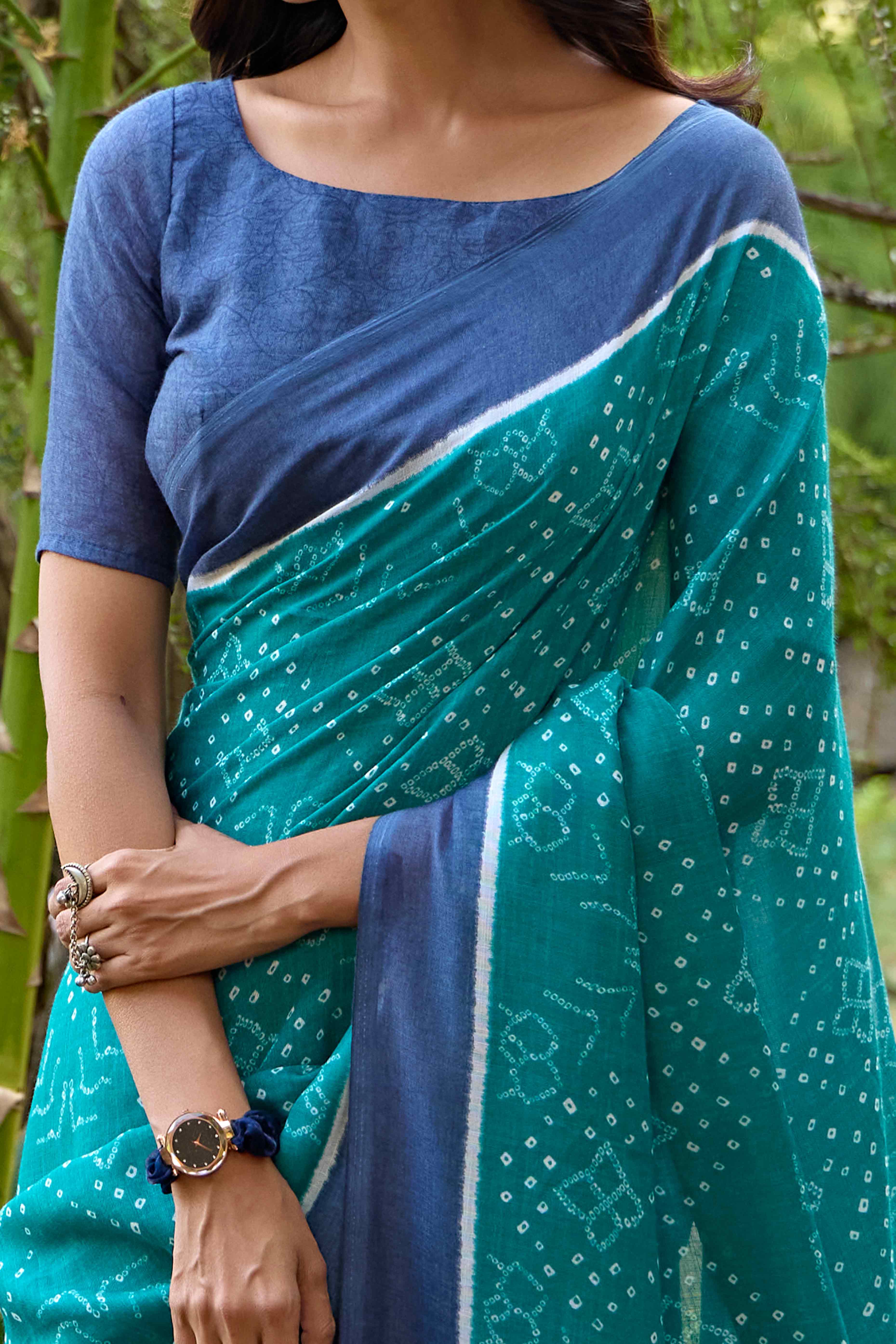 Rama Green Bandhani Printed Linen Saree