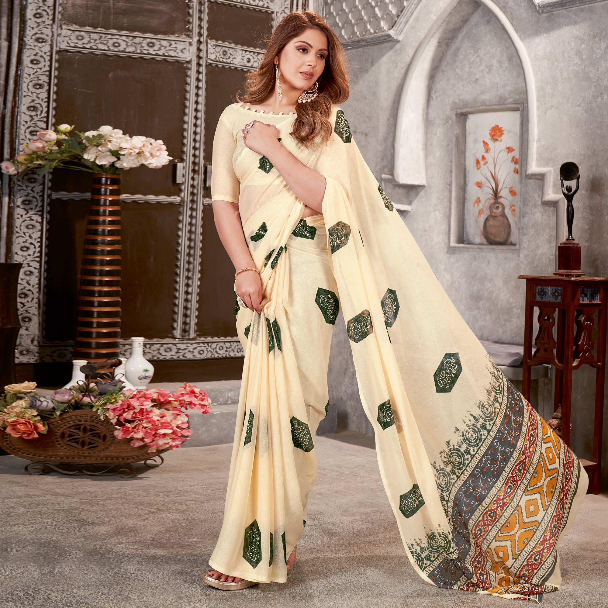 Cream Floral Printed Chiffon Saree