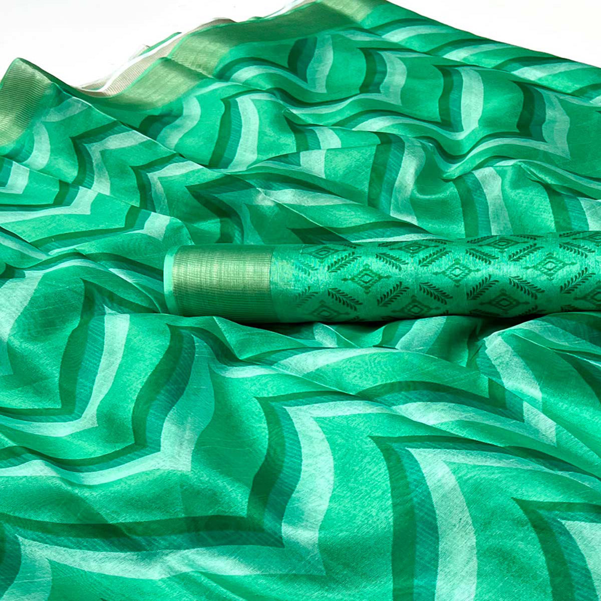 Green Digital Printed Cotton Blend Saree With Zari Border