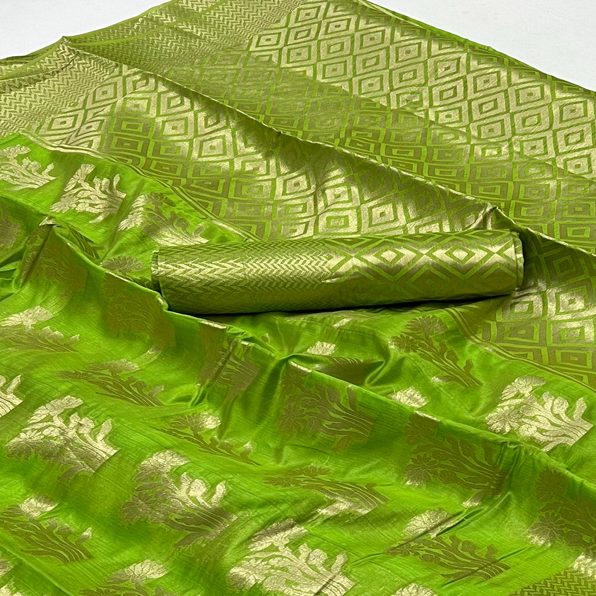 Green Floral Woven Organza Saree