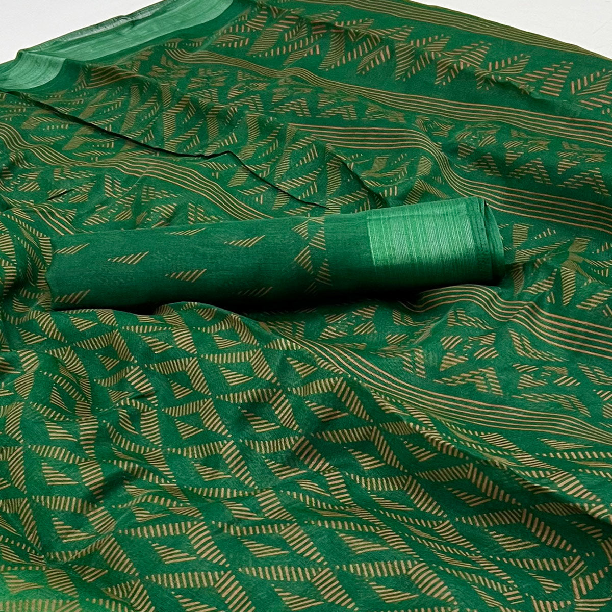 Dark Green Printed Cotton Blend Saree