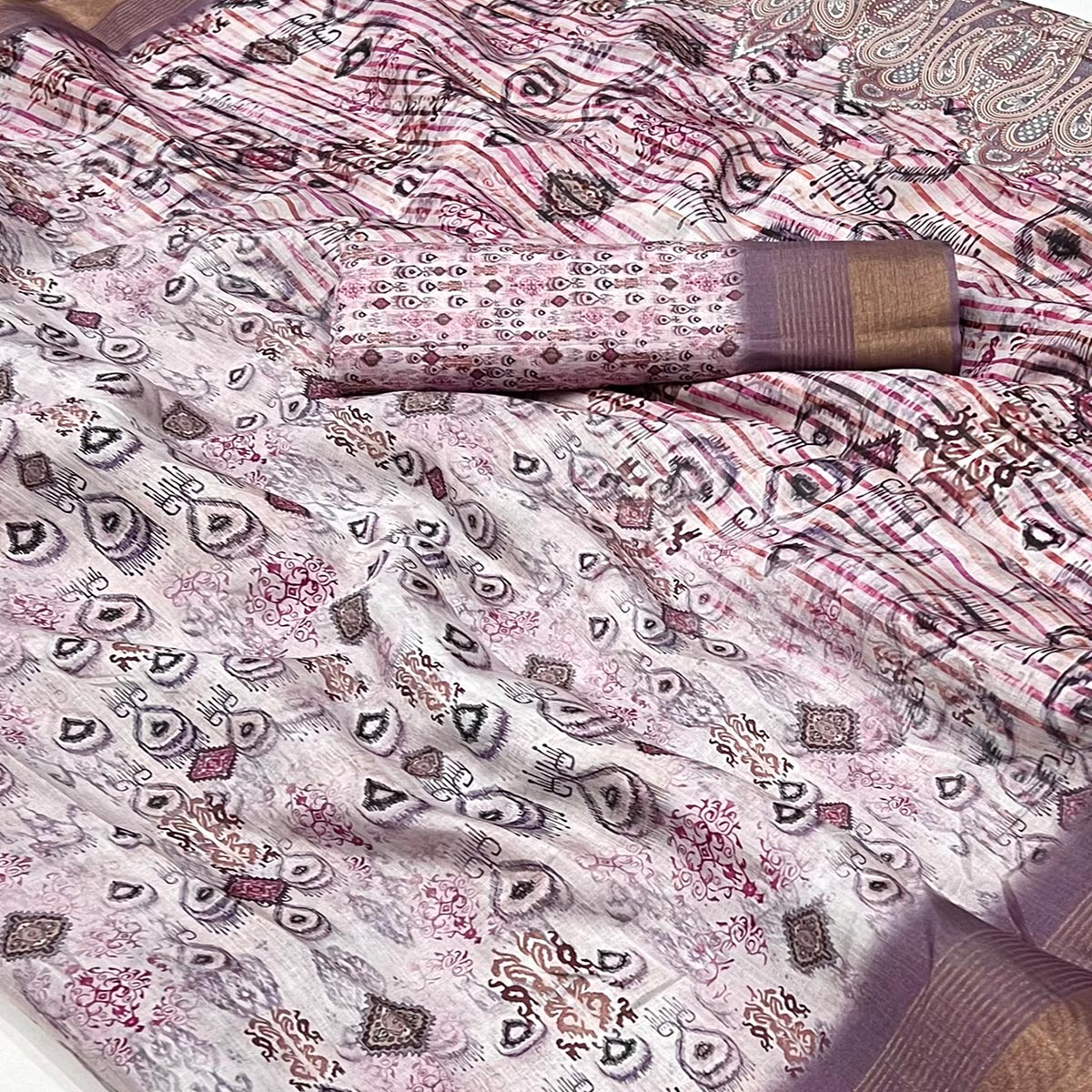White & Mauve Digital Printed With Woven Border Cotton Silk Saree