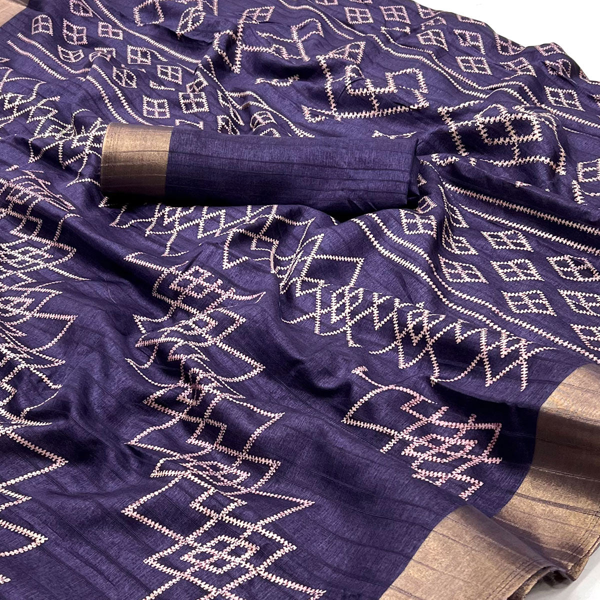 Purple Printed Cotton Blend Saree With Zari Border