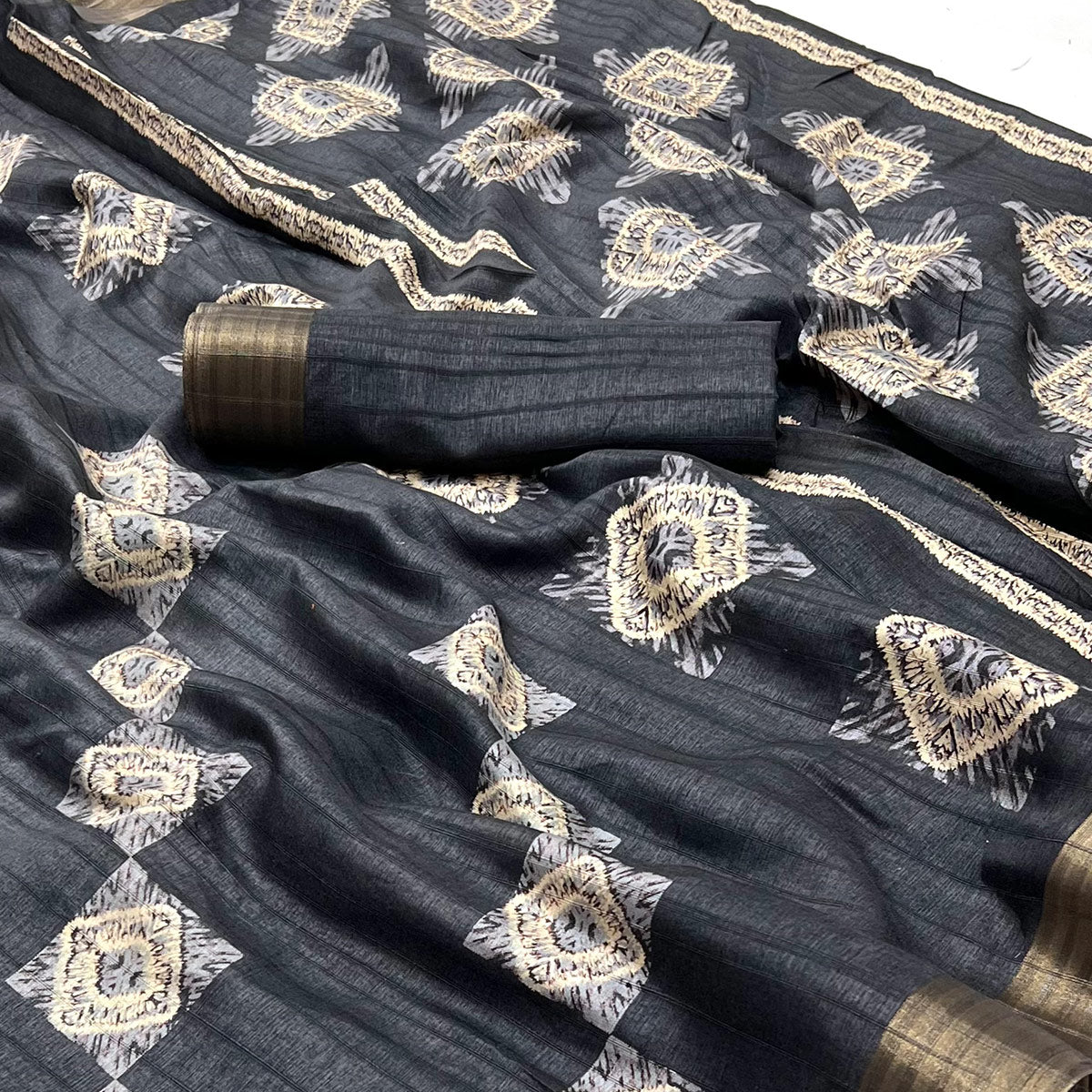 Grey Printed Cotton Blend Saree With Zari Border