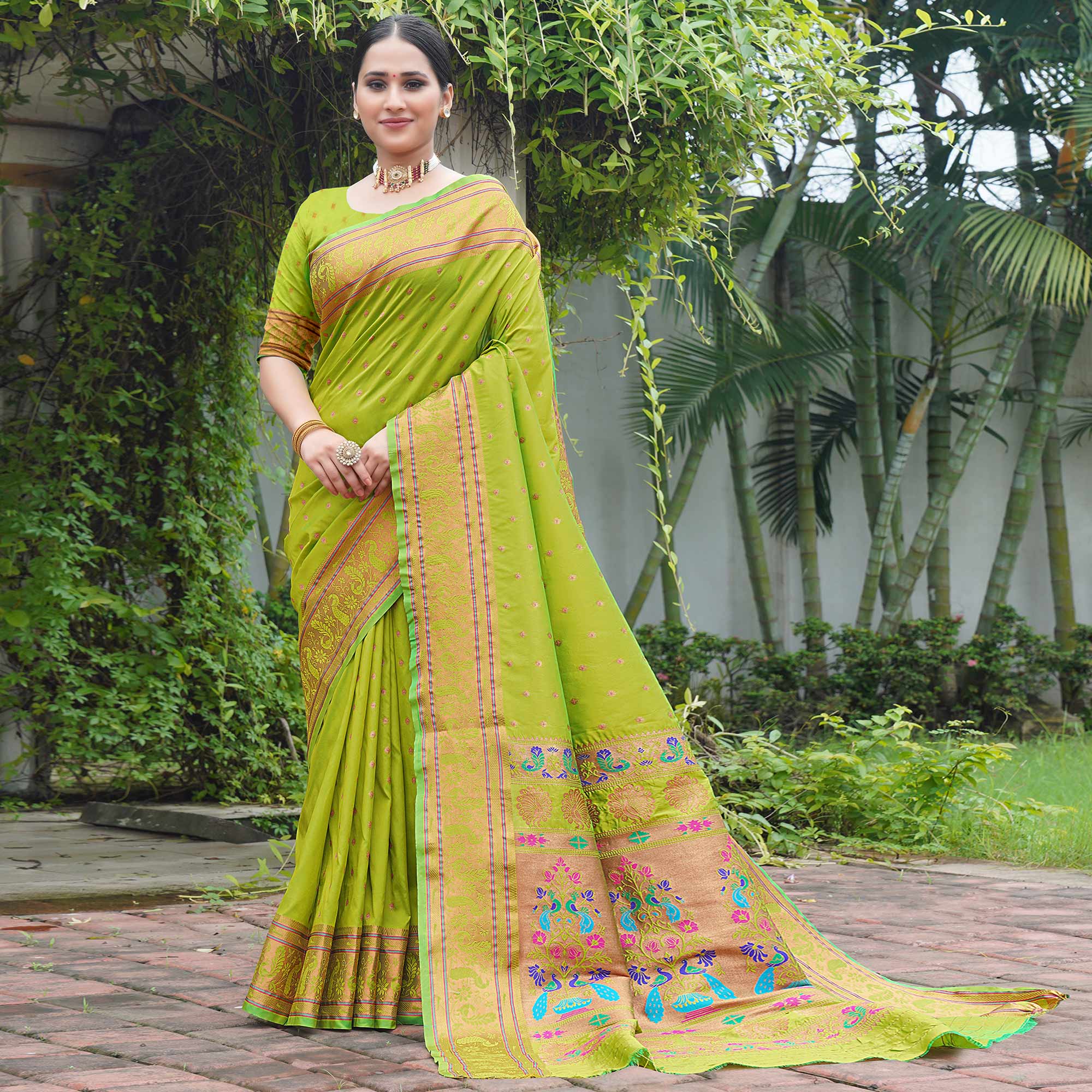 Green Woven Paithani Art Silk Saree