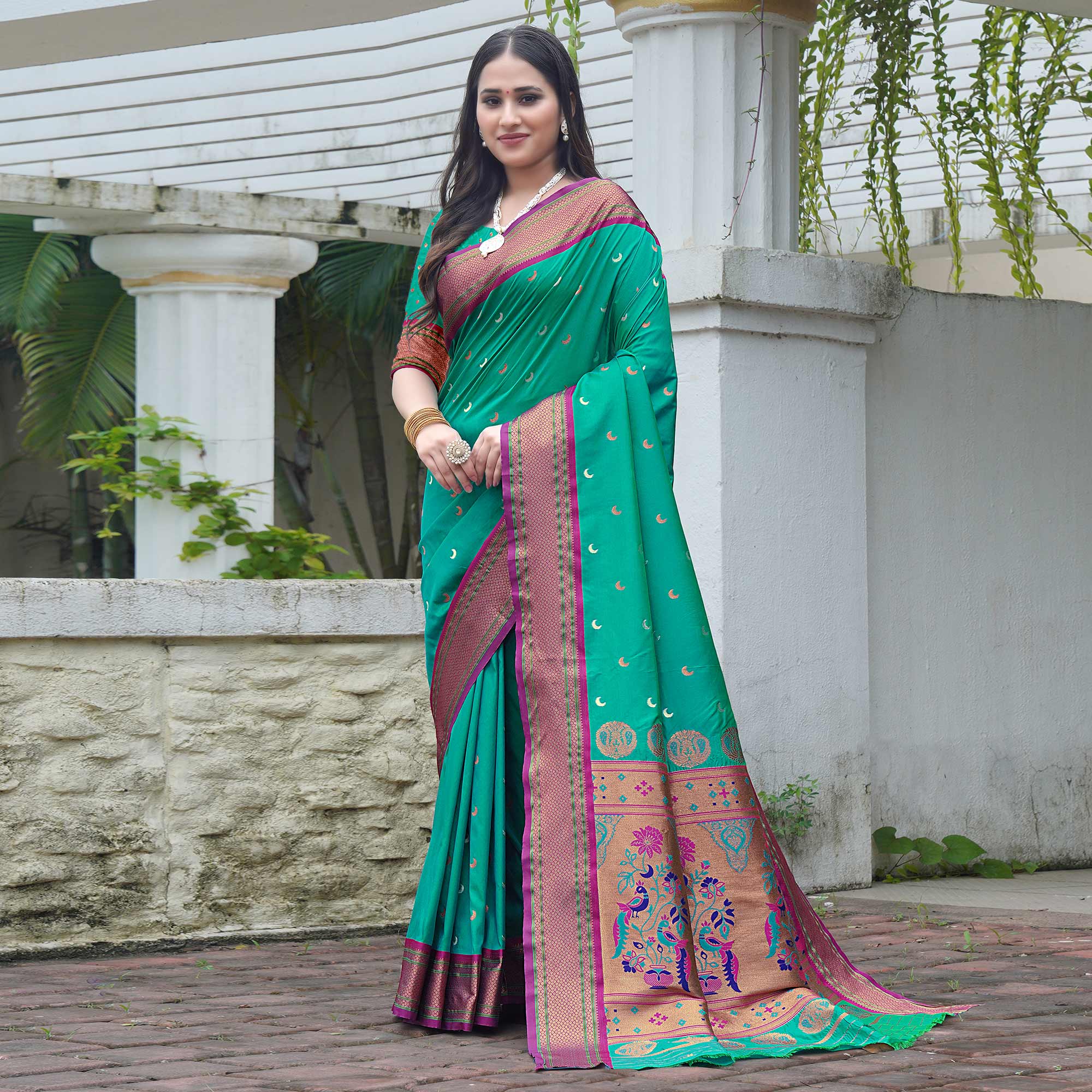 Rama Green Woven Paithani Art Silk Saree