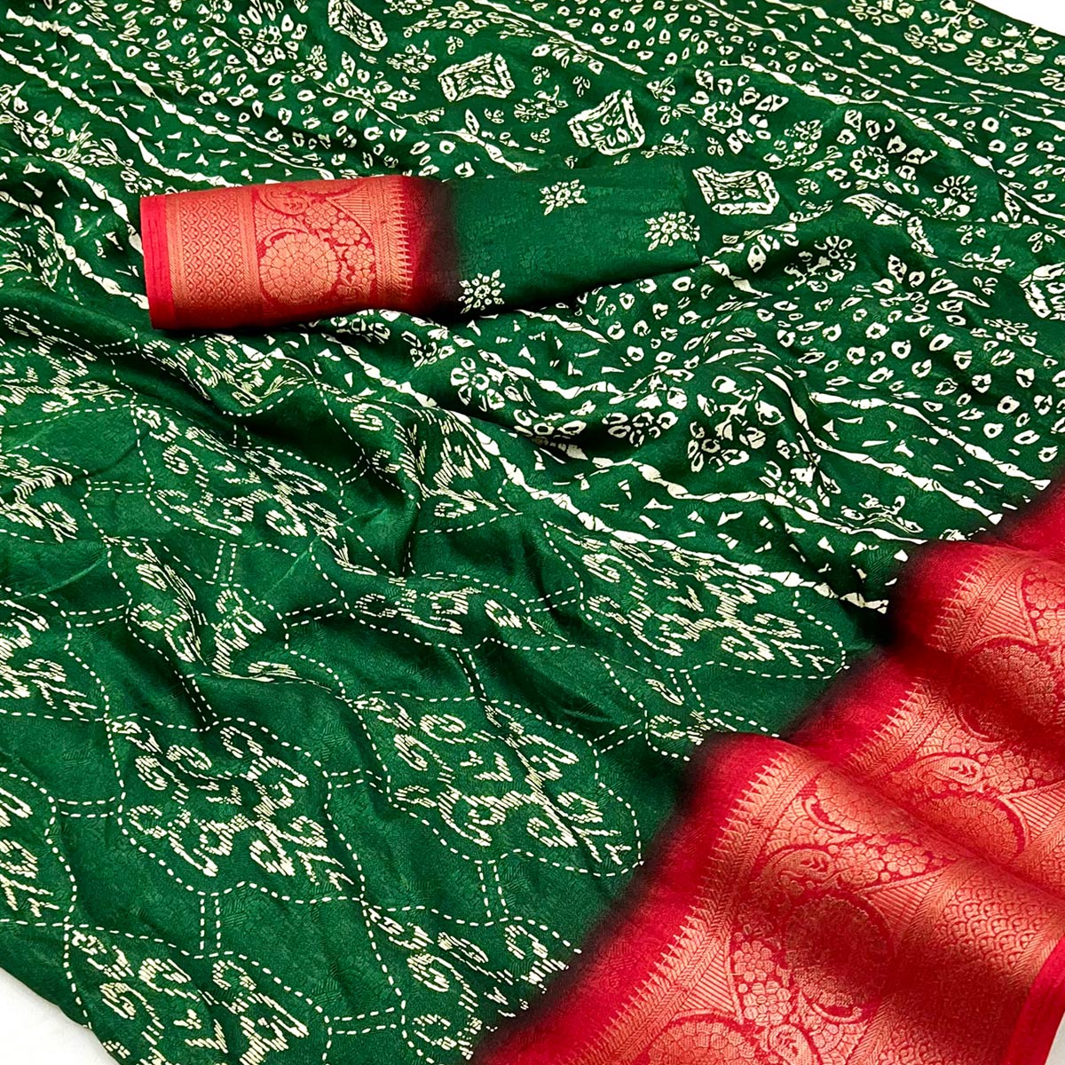 Green Digital Printed Georgette Saree With Jacquard Border