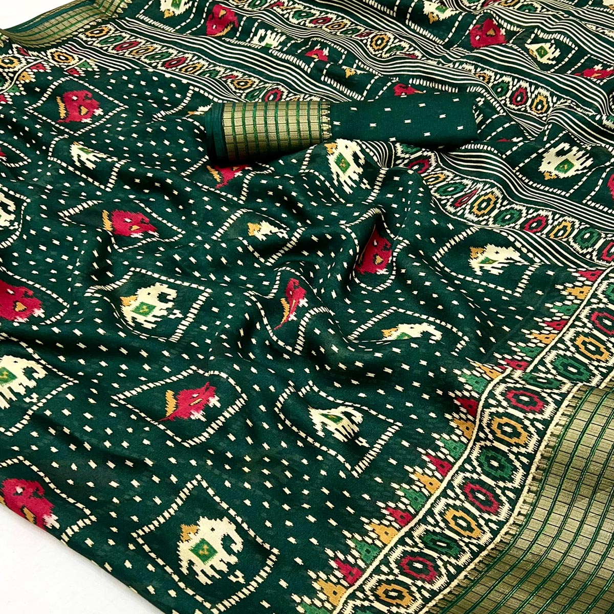 Green Printed Georgette Saree With Woven Border