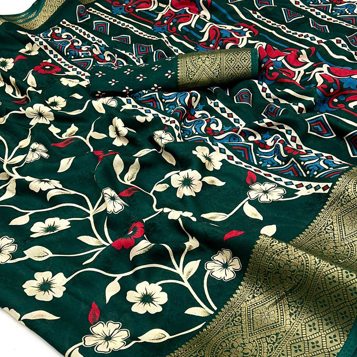 Green Floral Printed Georgette Saree With Woven Border