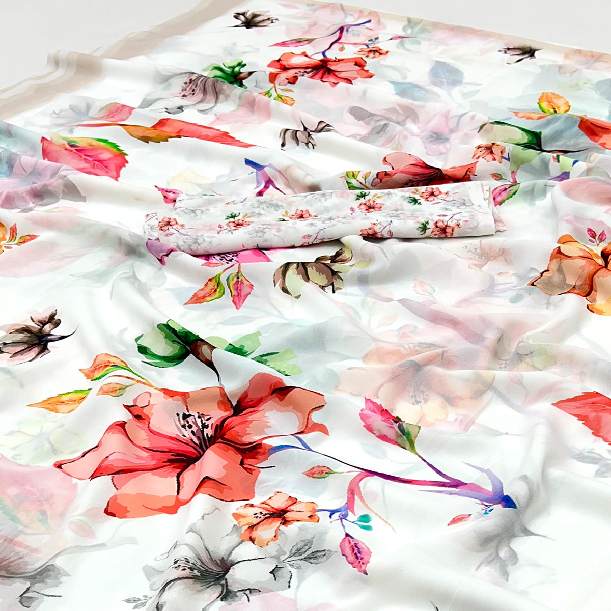 White Floral Printed Saree in Flowing Georgette Fabric