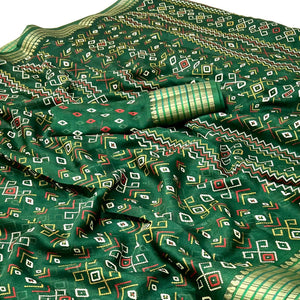 Green Geometric Patterned Georgette Drape Featuring Zari Border