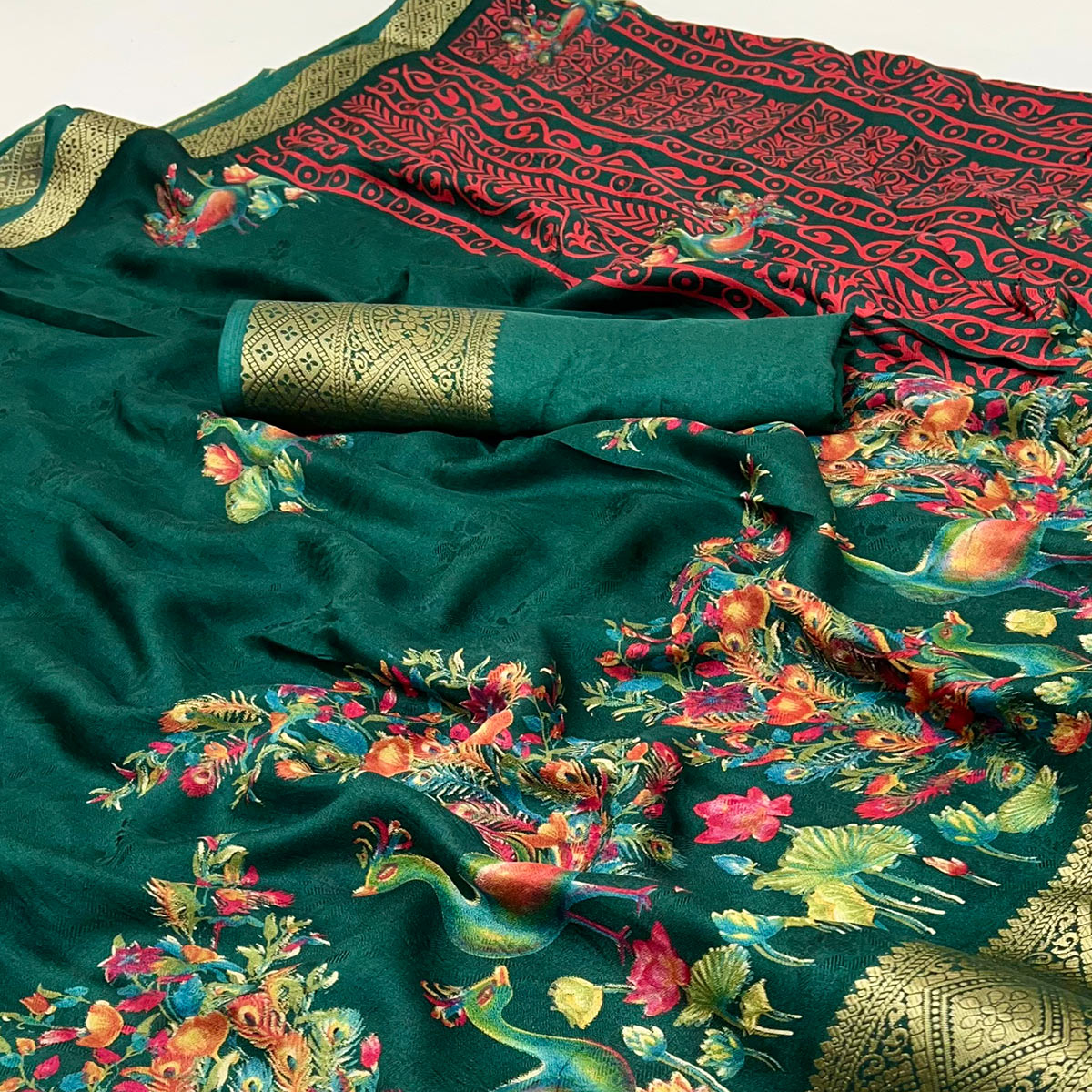 Green Peacock Patterned Smooth Georgette Drape Featuring Zari Border