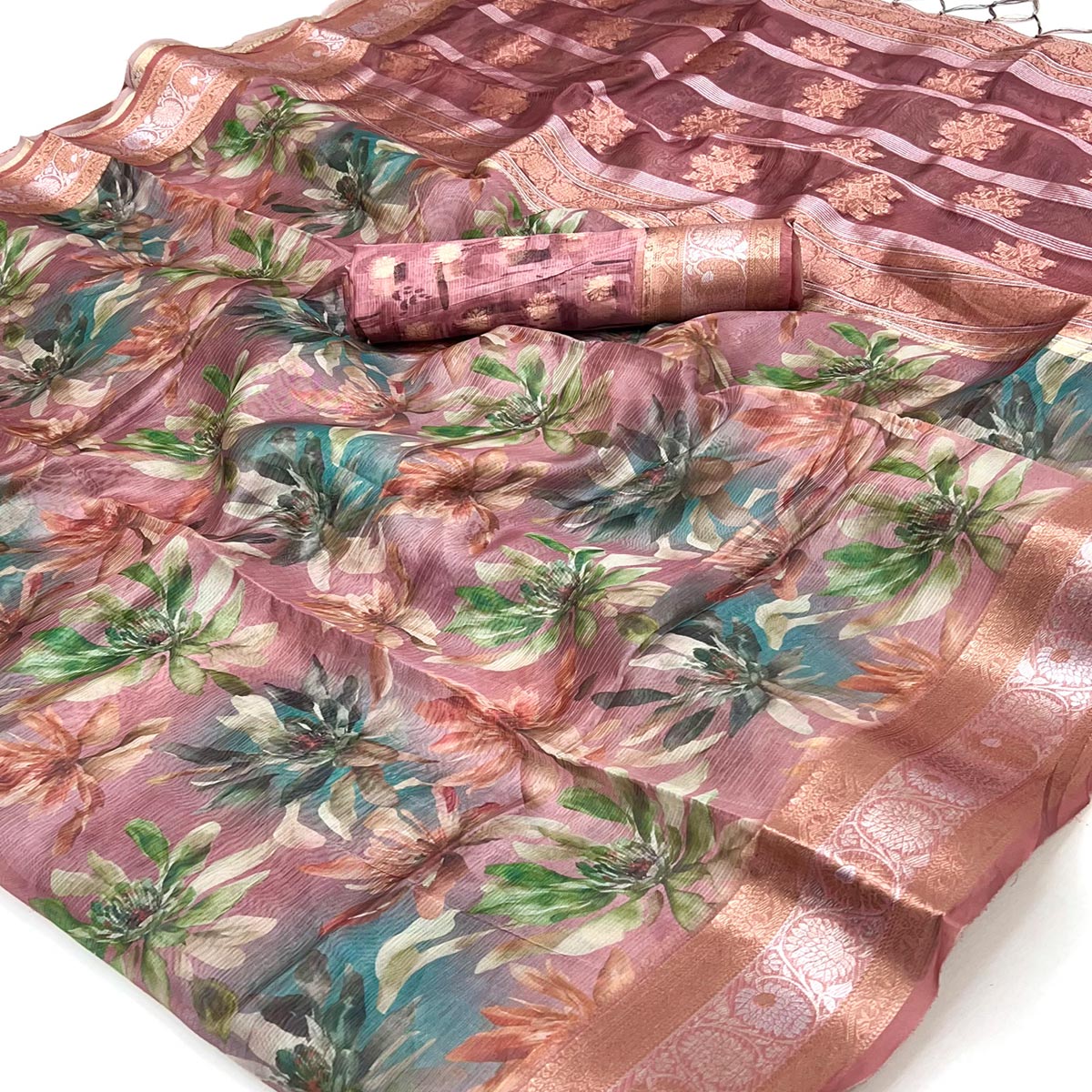 Graceful Peach Floral Zari Woven Silk Blend Saree With Digital Prints