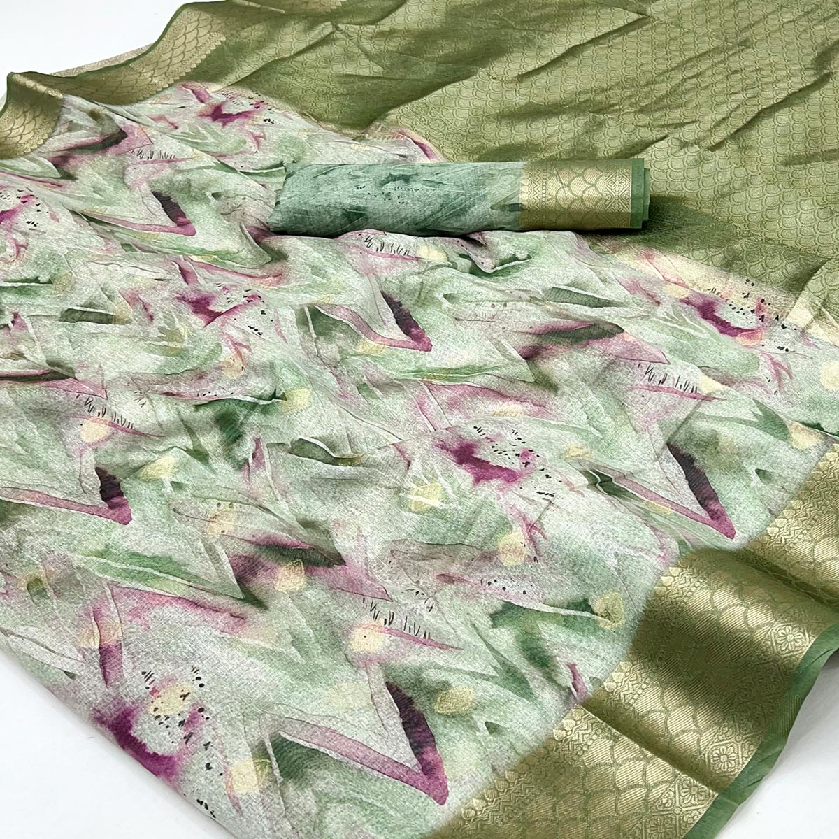Elegant Green Silk Blend Saree With Zig-Zag Digital Print & Weaving Work