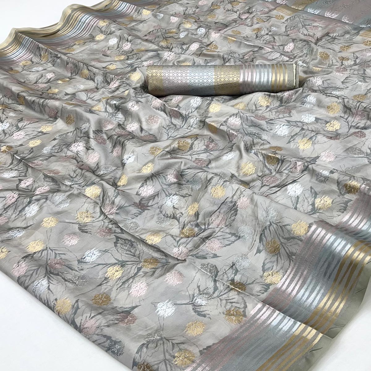 Grey Floral Motif Weaving & Artistic Digital Printed Silk Blend Saree With Tassel Pallu