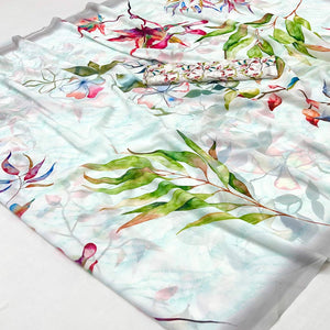 Floral Digital Printed White Georgette Saree For Graceful Look