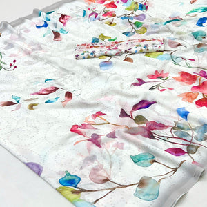 Graceful White Lightweight Georgette Saree With Floral Digital Artwork