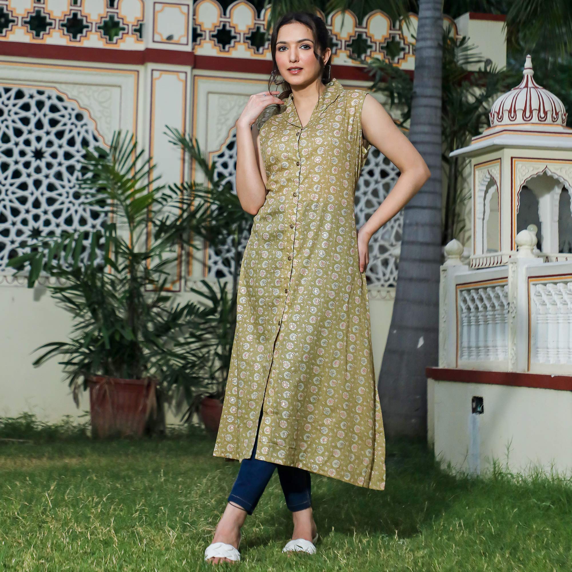 Green Floral Foil Printed Pure Cotton Kurti