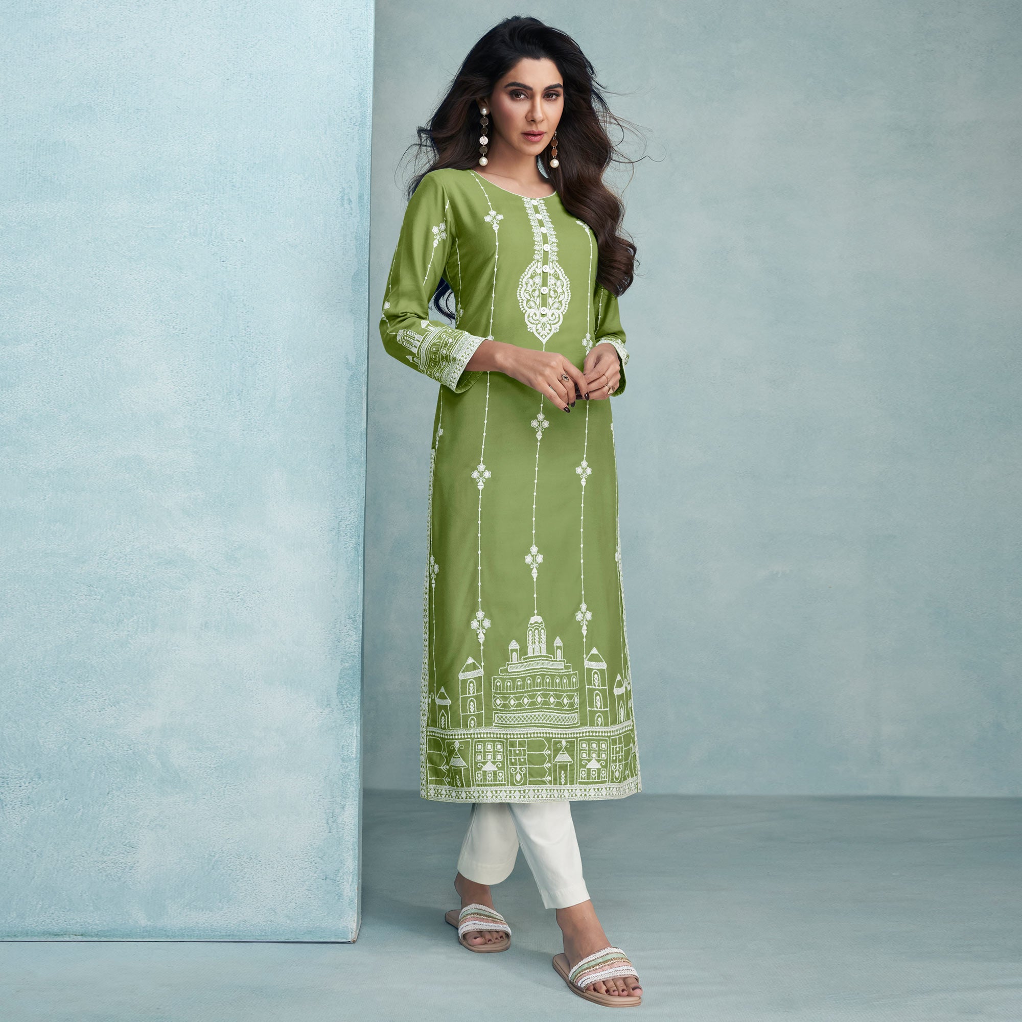 Green Lucknowi Embroidered Rayon Kurti