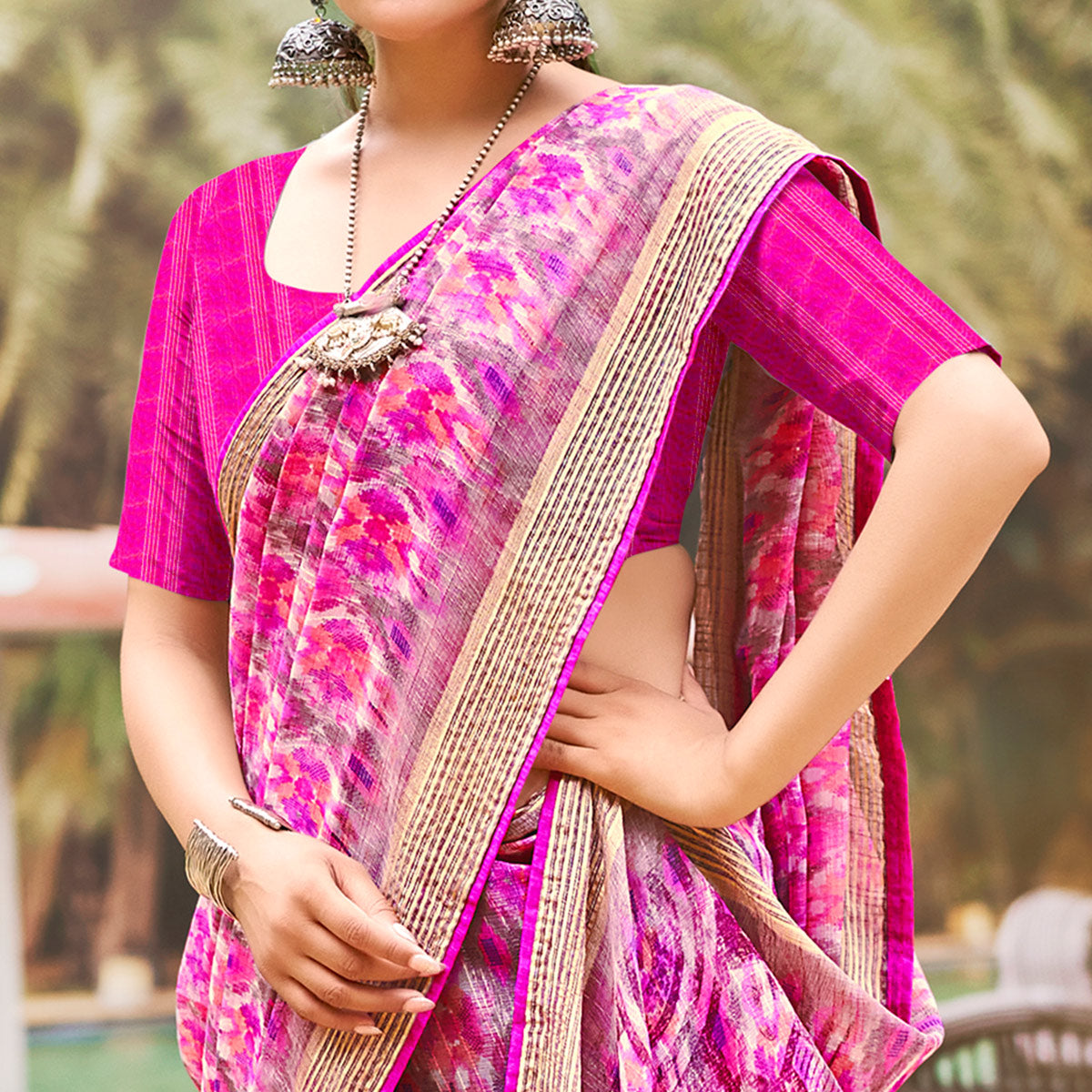 Pink Abstract Printed Chiffon Saree