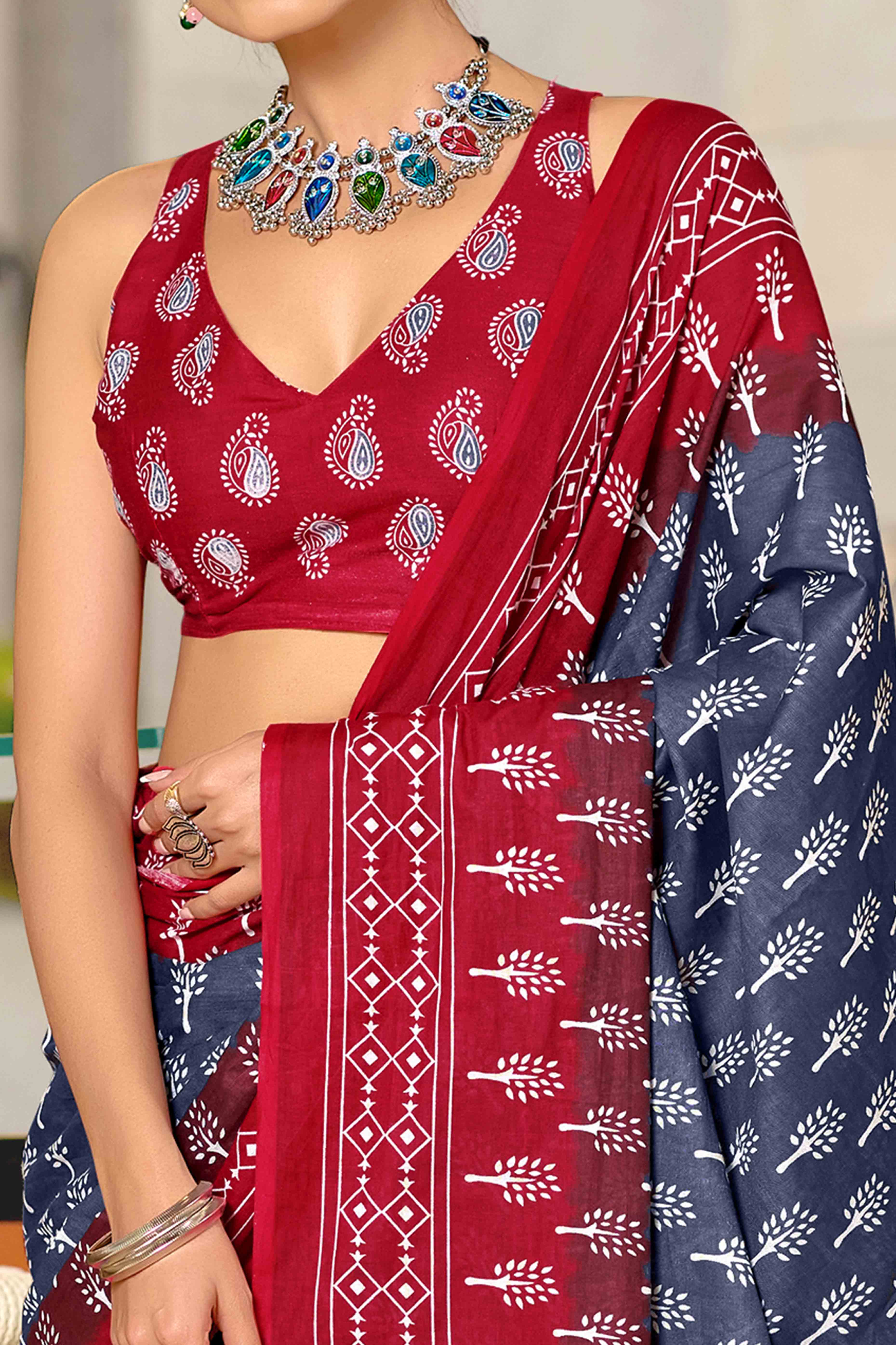 Vibrant Red & Grey Floral Print Soft Cotton Saree for Daily Wear