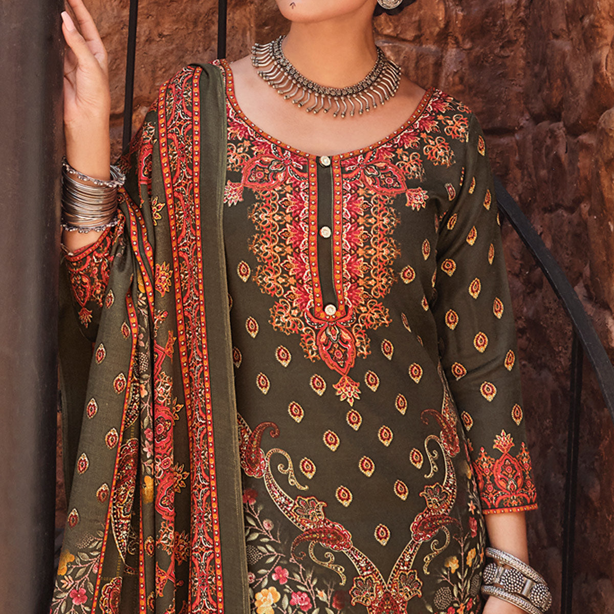 Mehendi Green Floral Digital Printed Pashmina Salwar Suit
