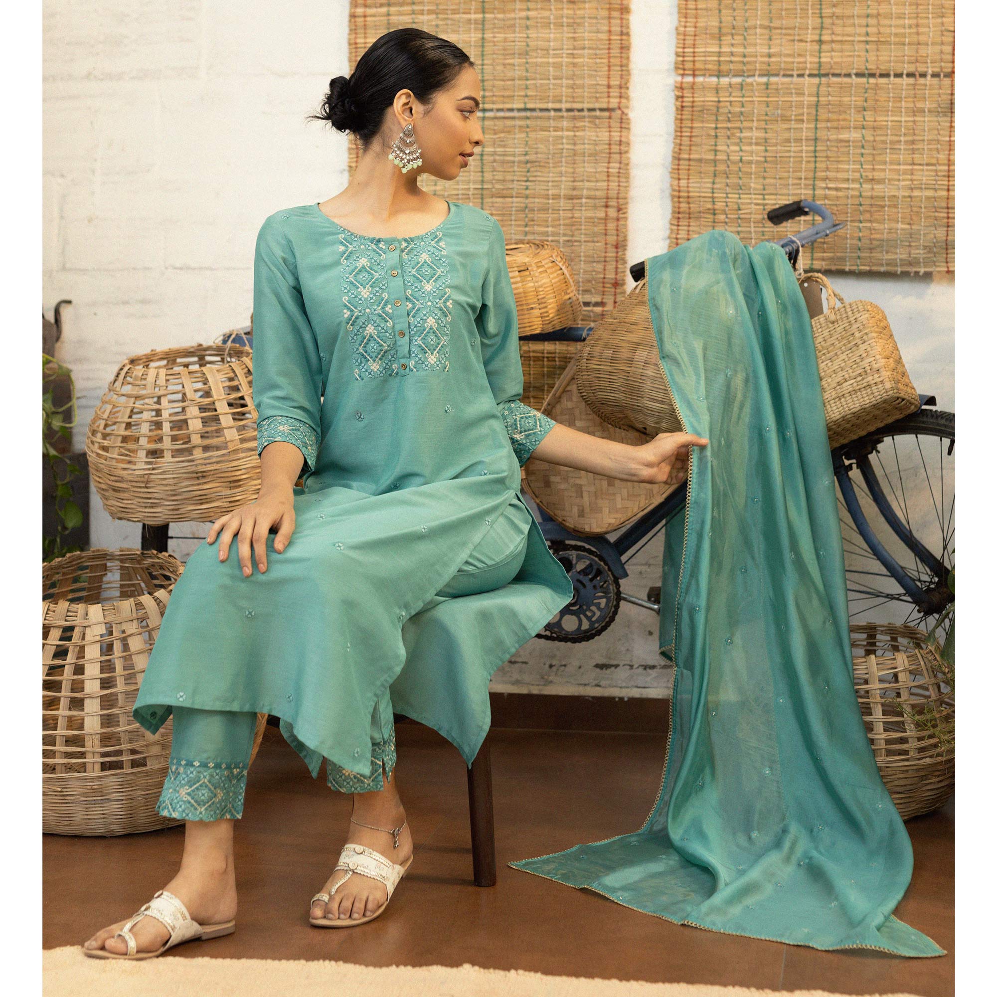 Turquoise Floral Embroidered Chanderi Salwar Suit