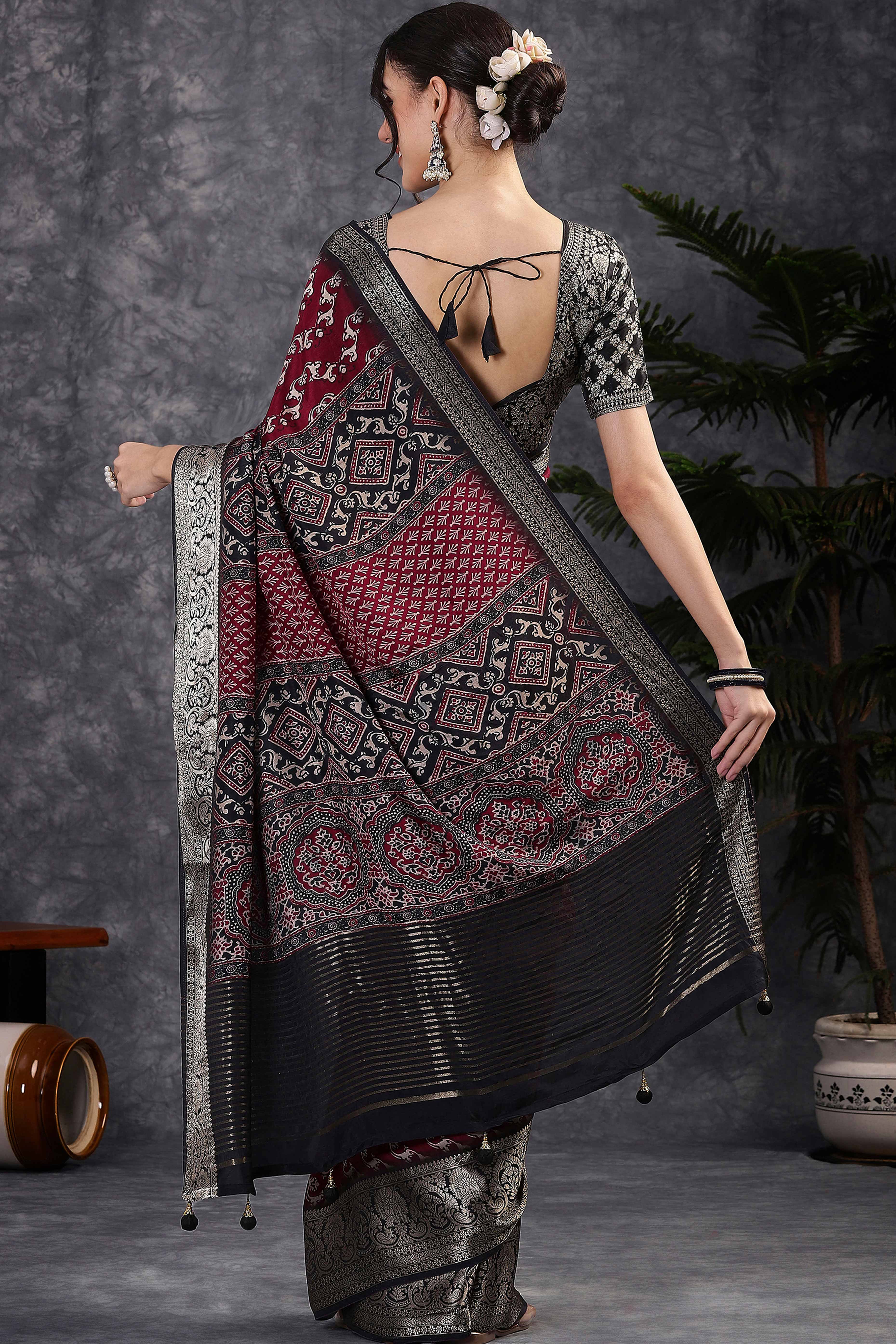 Maroon Dola Silk Saree Featuring Abstract Print & Jacquard Border
