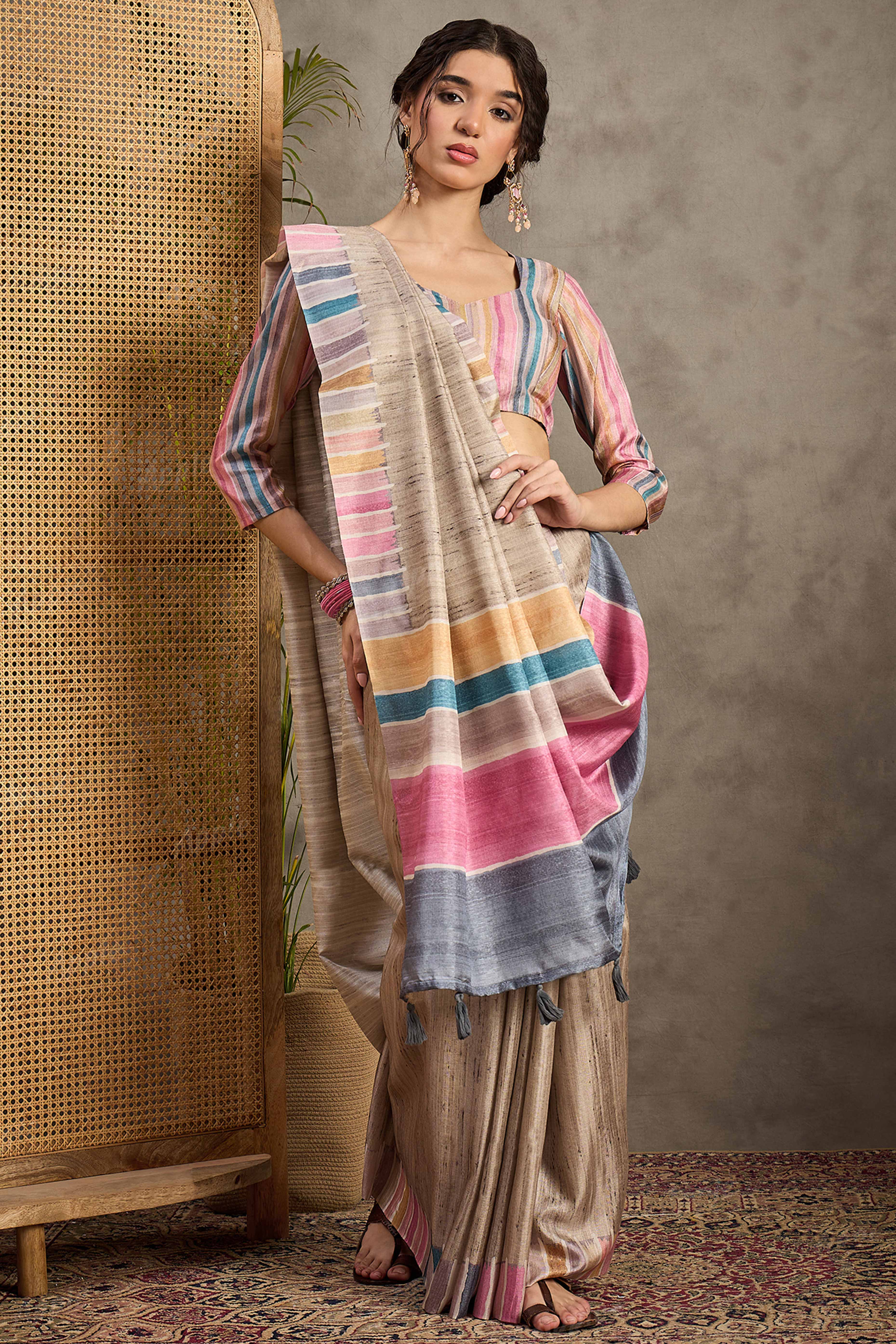 Beige Geometric Pattern Heritage Handloom Saree in Soft Cotton Silk