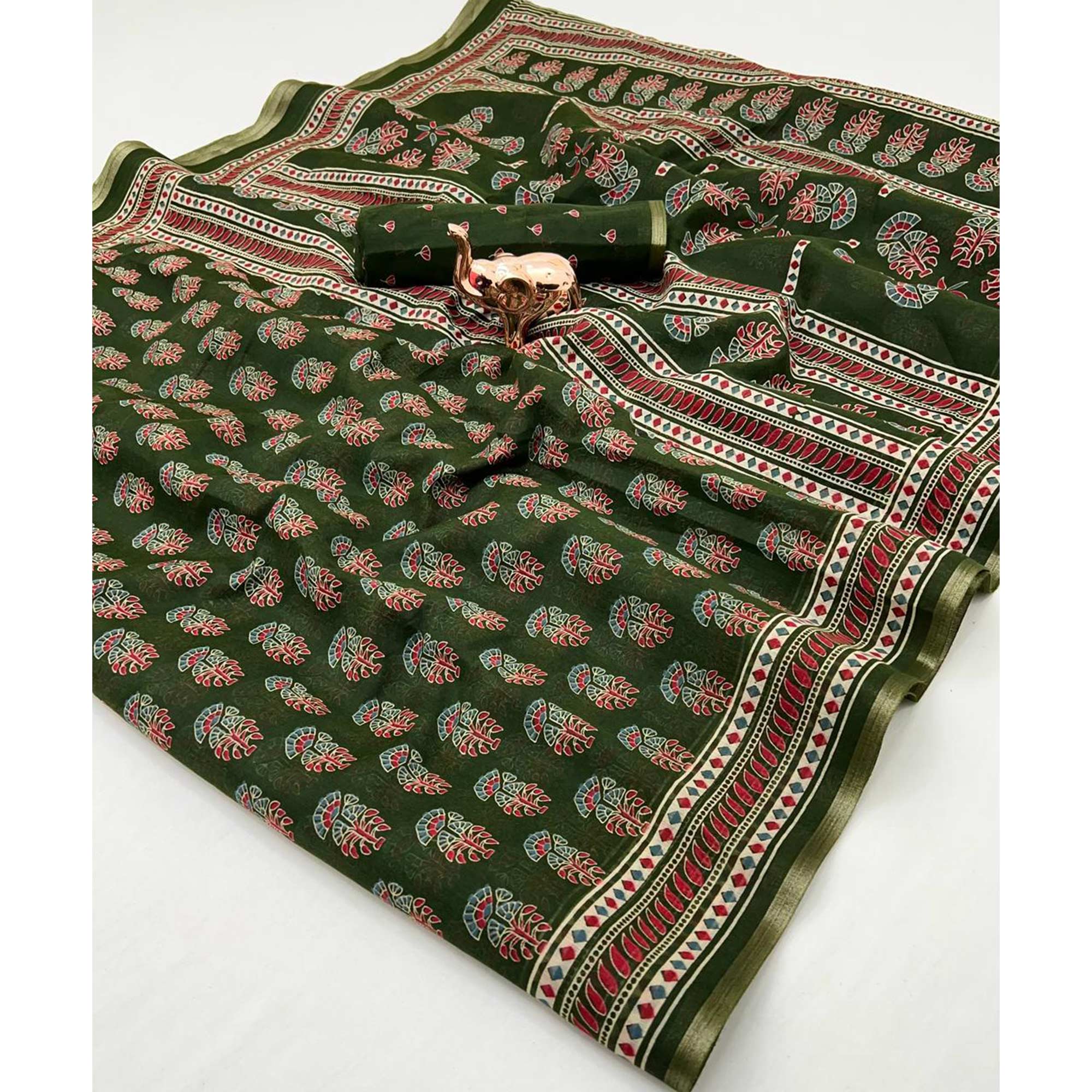 Green Floral Printed Cotton Blend Saree With Zari Weaving Border