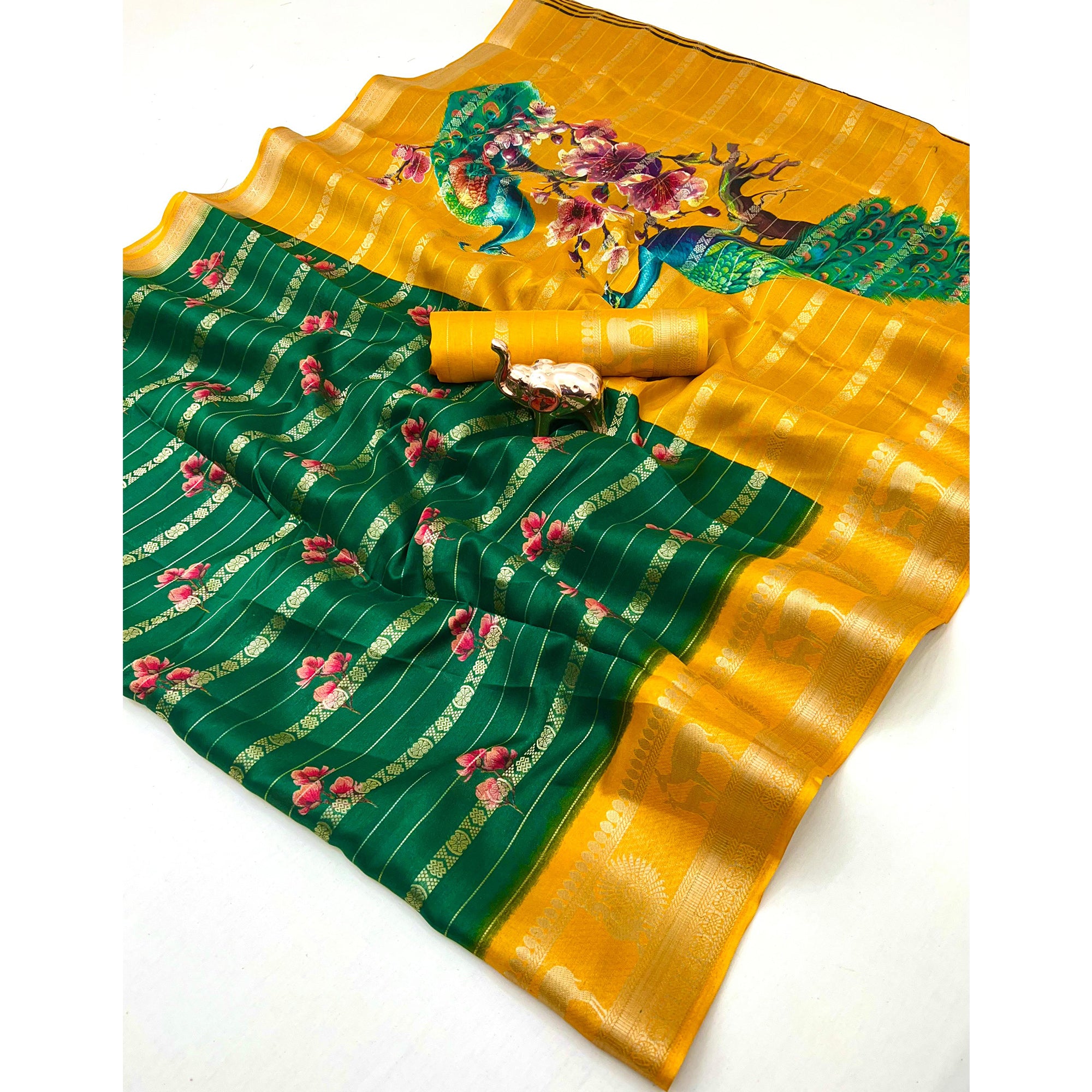 Green Floral Weaving Mysore Silk Saree With Peacock Printed Pallu & Two Tone Padding Border