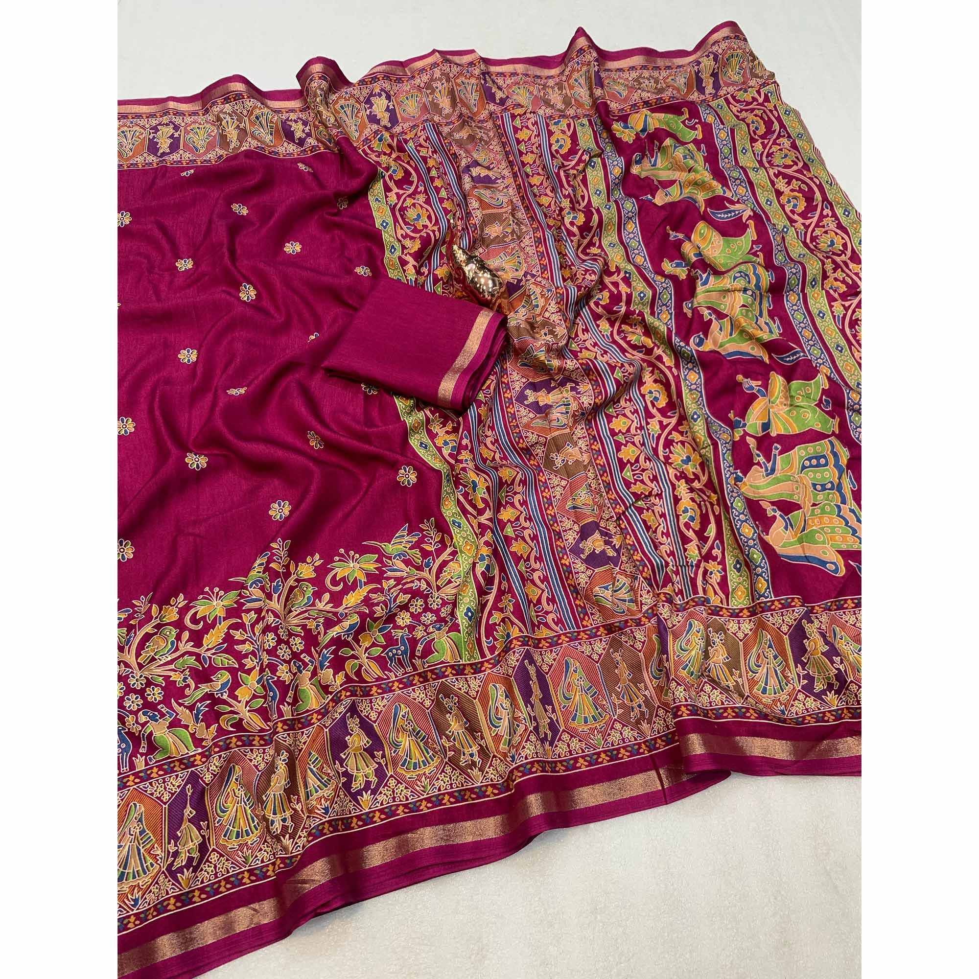 Magenta Cotton Blend Saree with Ethnic Kashmiri Inspired Paisley Design