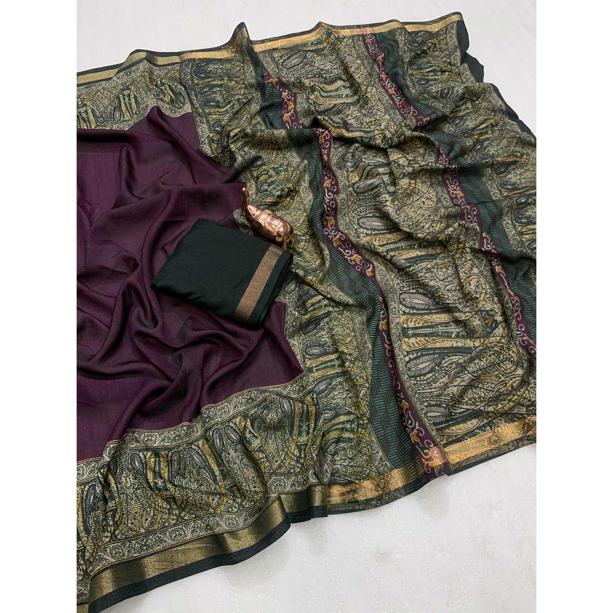 Wine Solid Maheshwari Silk Blend Saree Adorned With Ajrakh Print & Two Tone Finish