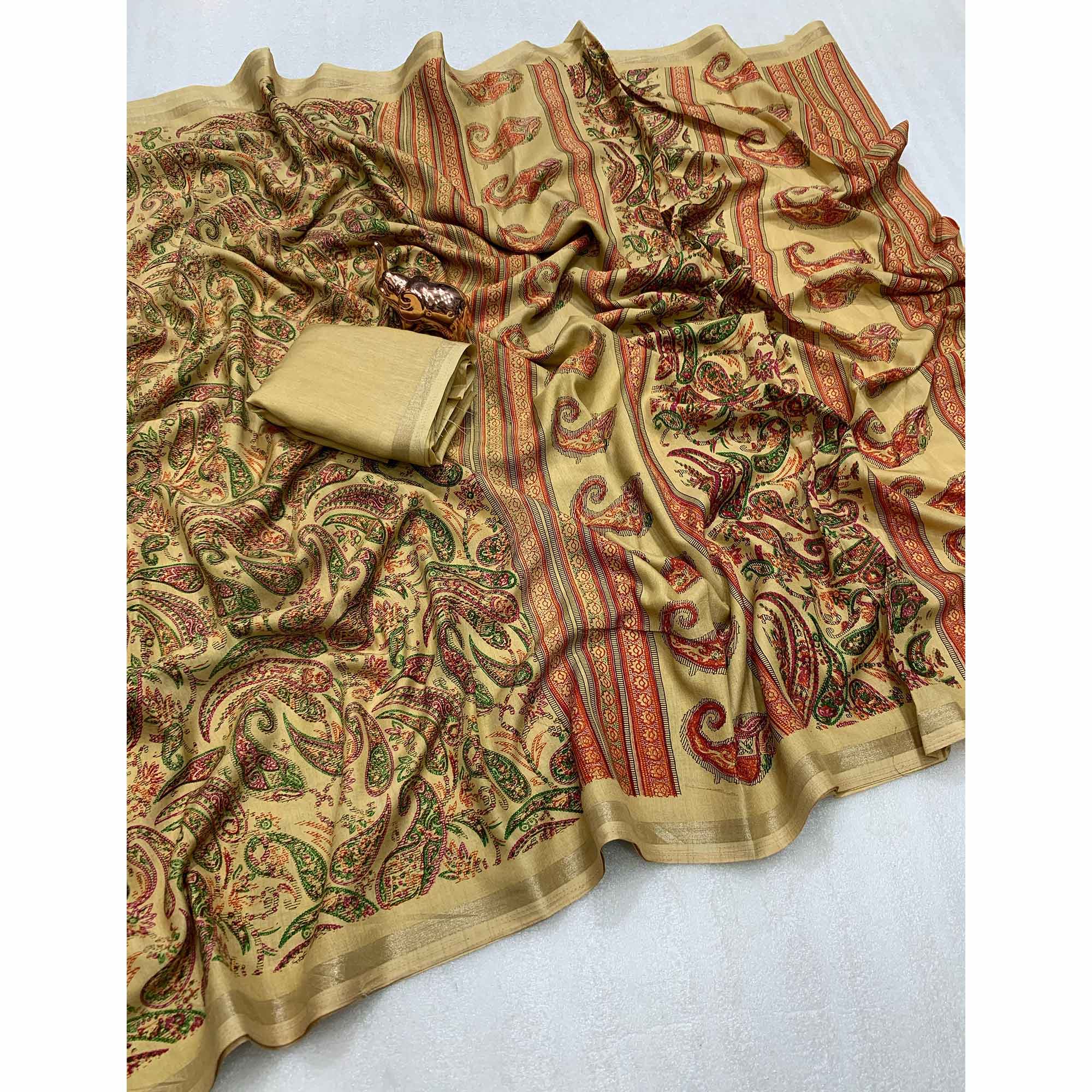 Beige Cotton Blend Saree with Ethnic Kashmiri-Inspired Paisley Design