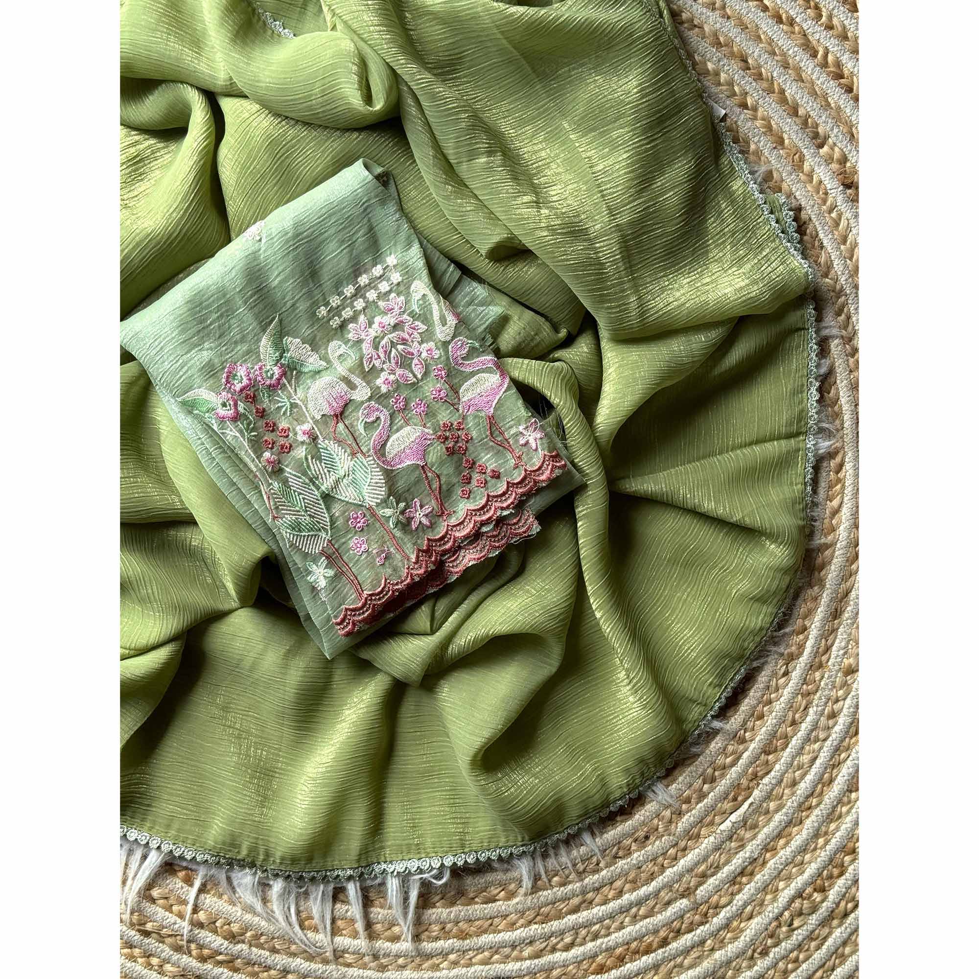 Green Solid Crunchy Crepe Saree With Embroidery Border