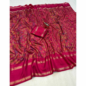 Gorgeous Pink Soft Silk Blend Saree Featuring Classic Paisley Prints for Elegant Occasions