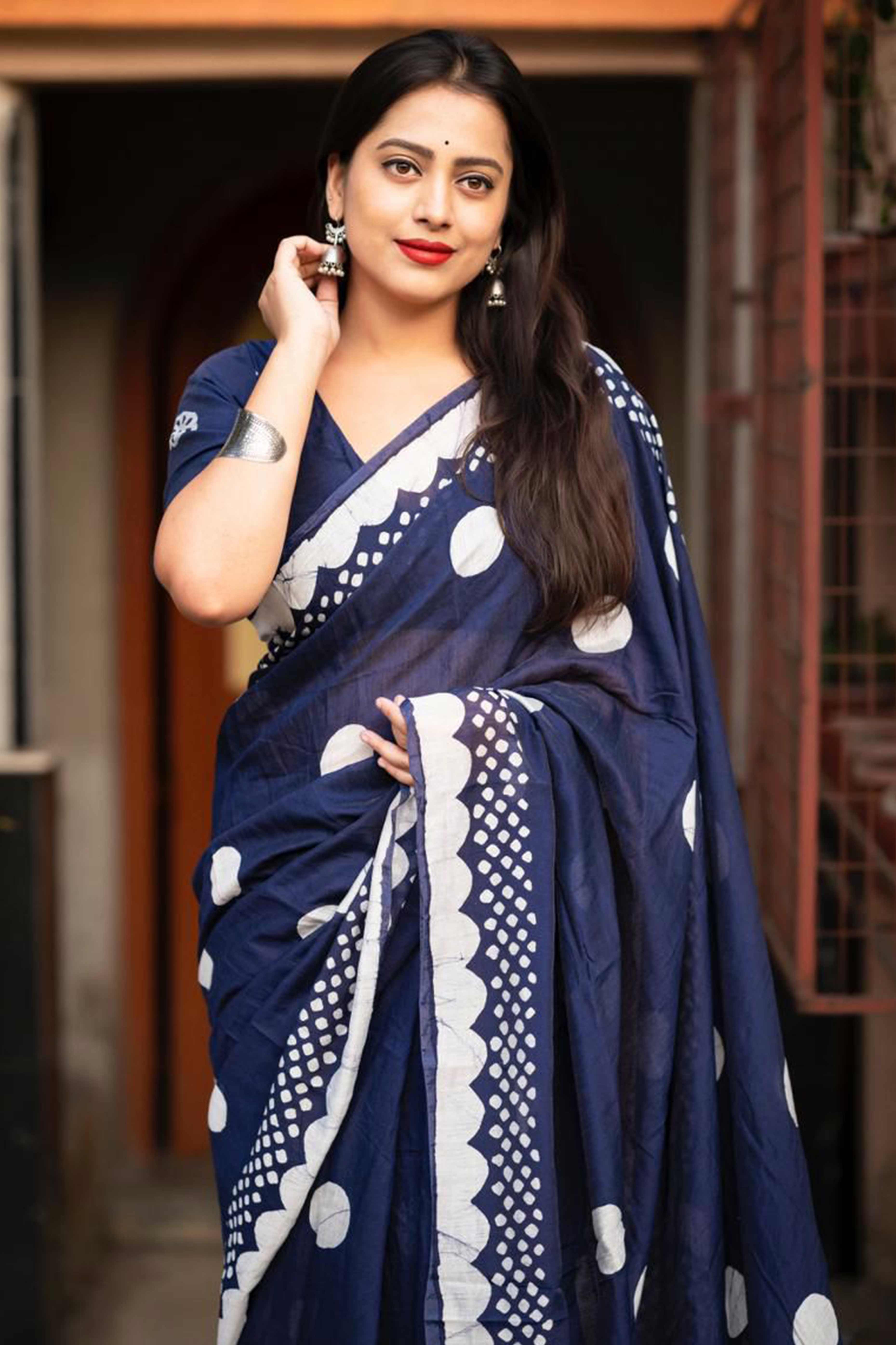 Indigo Blue Linen Saree With Vibrant Polka Digital Print & Trendy Tassel Pallu