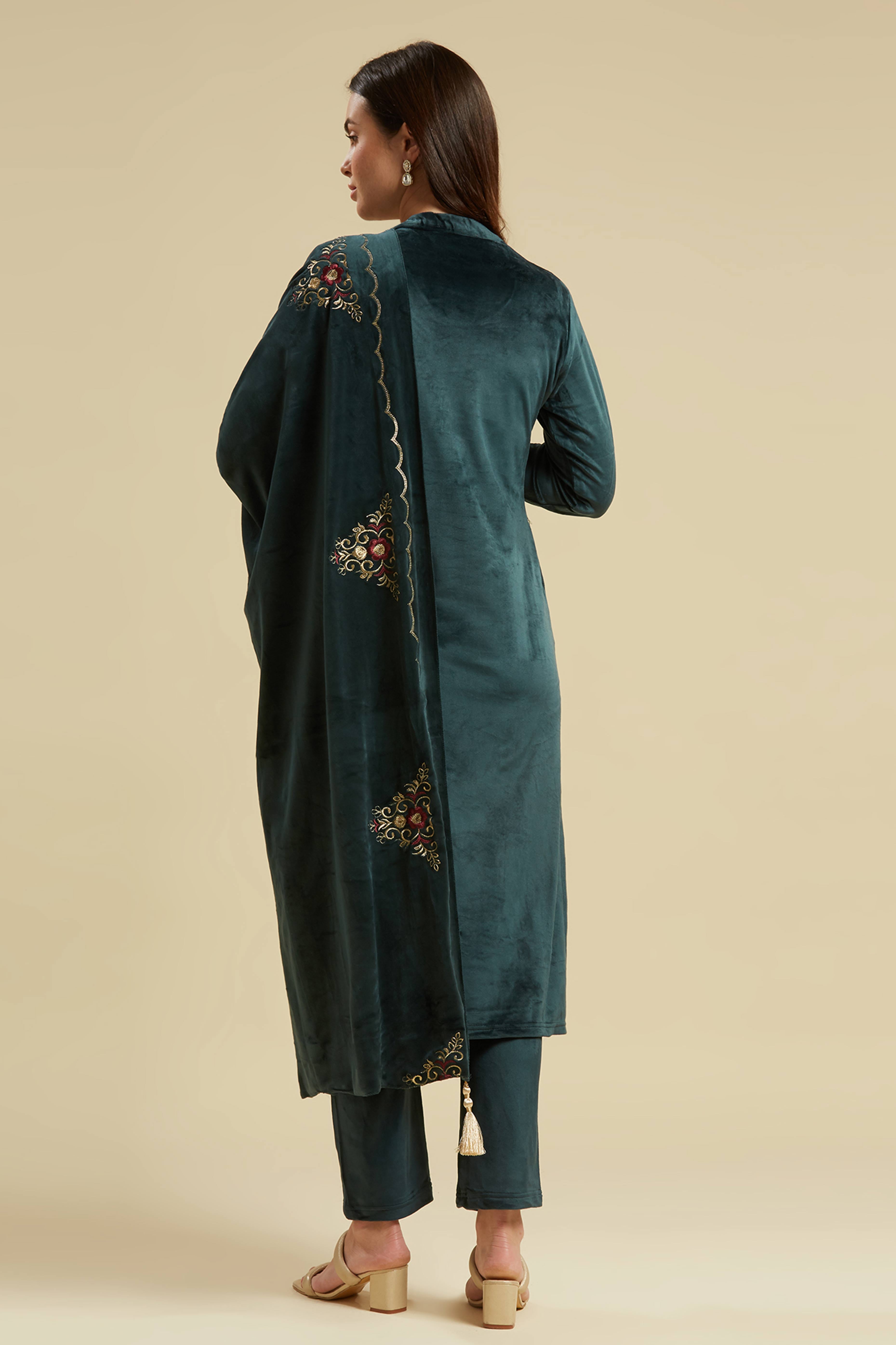 Rama Green Embroidered Velvet Straight Salwar Suit