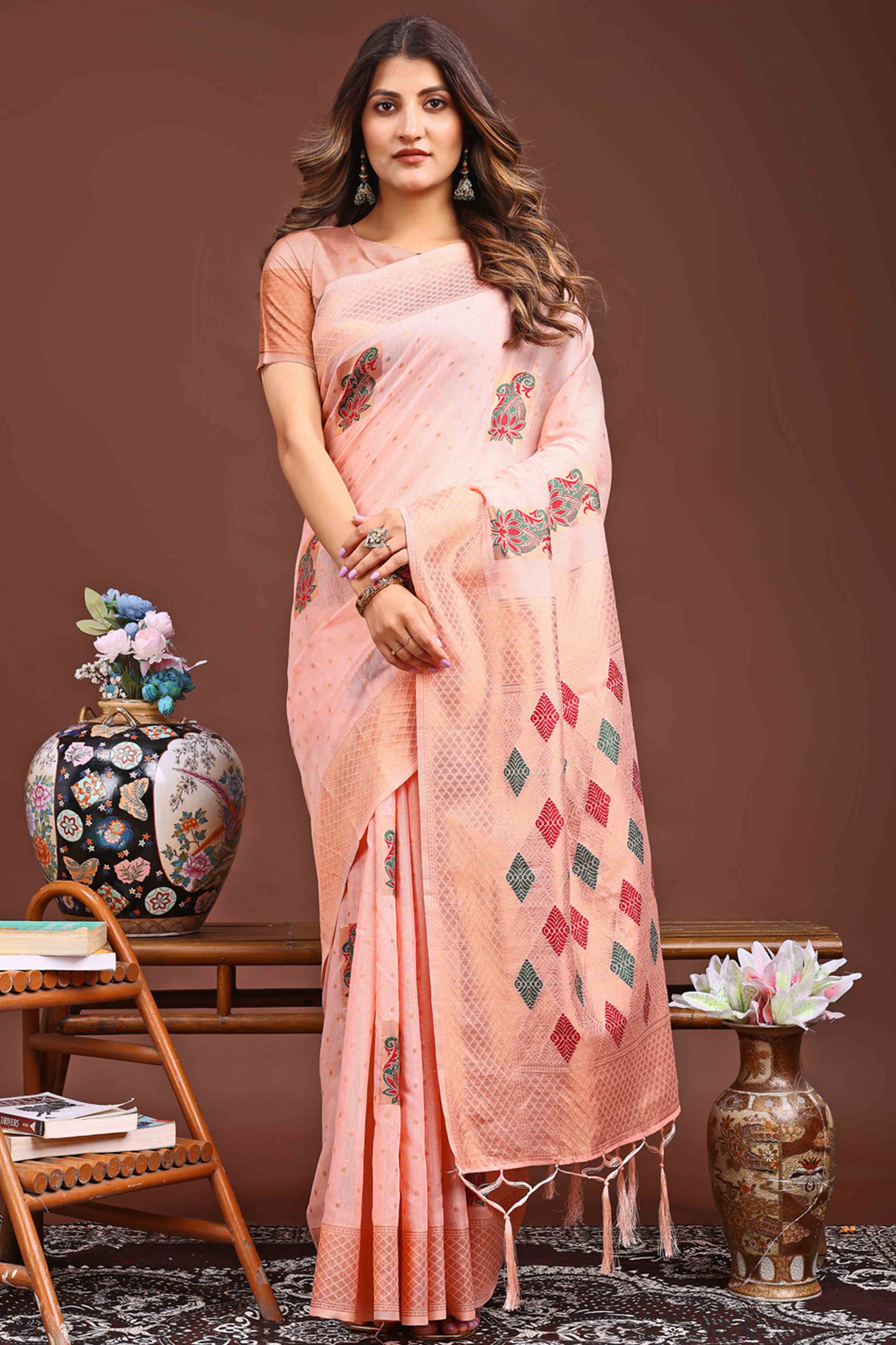 Peach Floral Zari Weaving Linen Cotton Saree With Tassel Pallu Accent