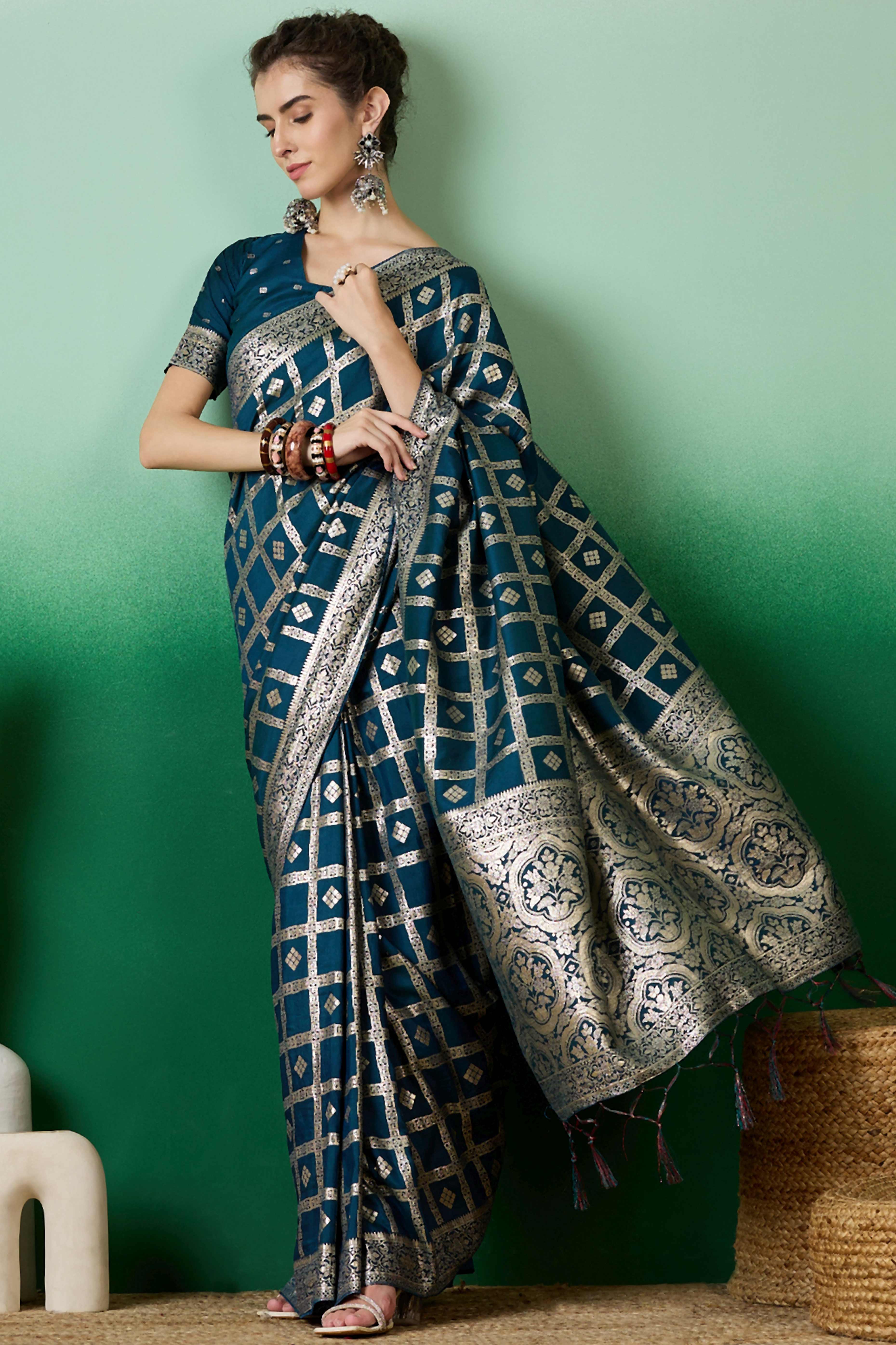 Rich Teal Blue Jacquard Saree In Cotton Blend Featuring Elegant Floral Weaving & A Tasselled Pallu