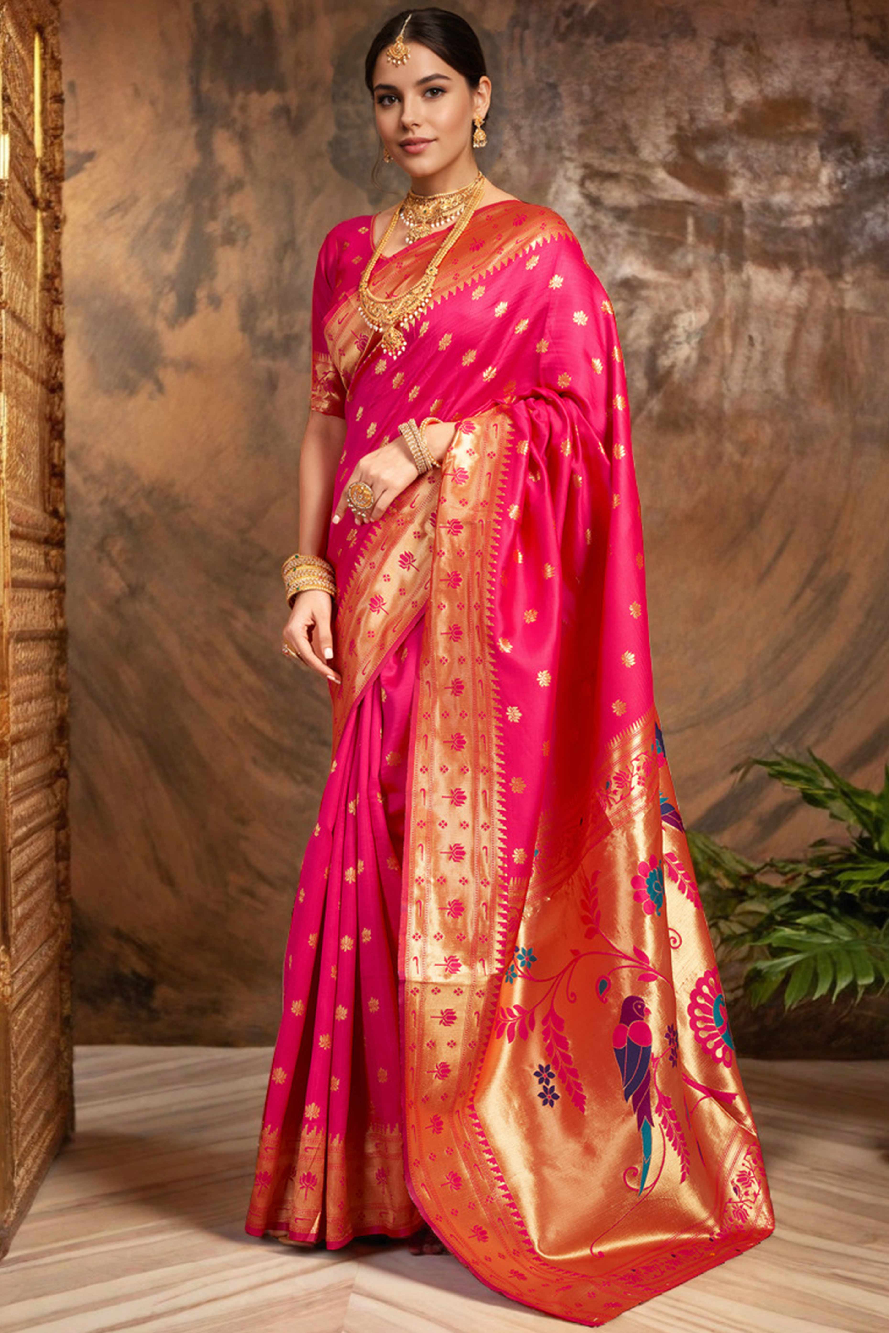 Pink Weaving Silk Blend Paithani Saree With Floral & Parrot Motif Pallu