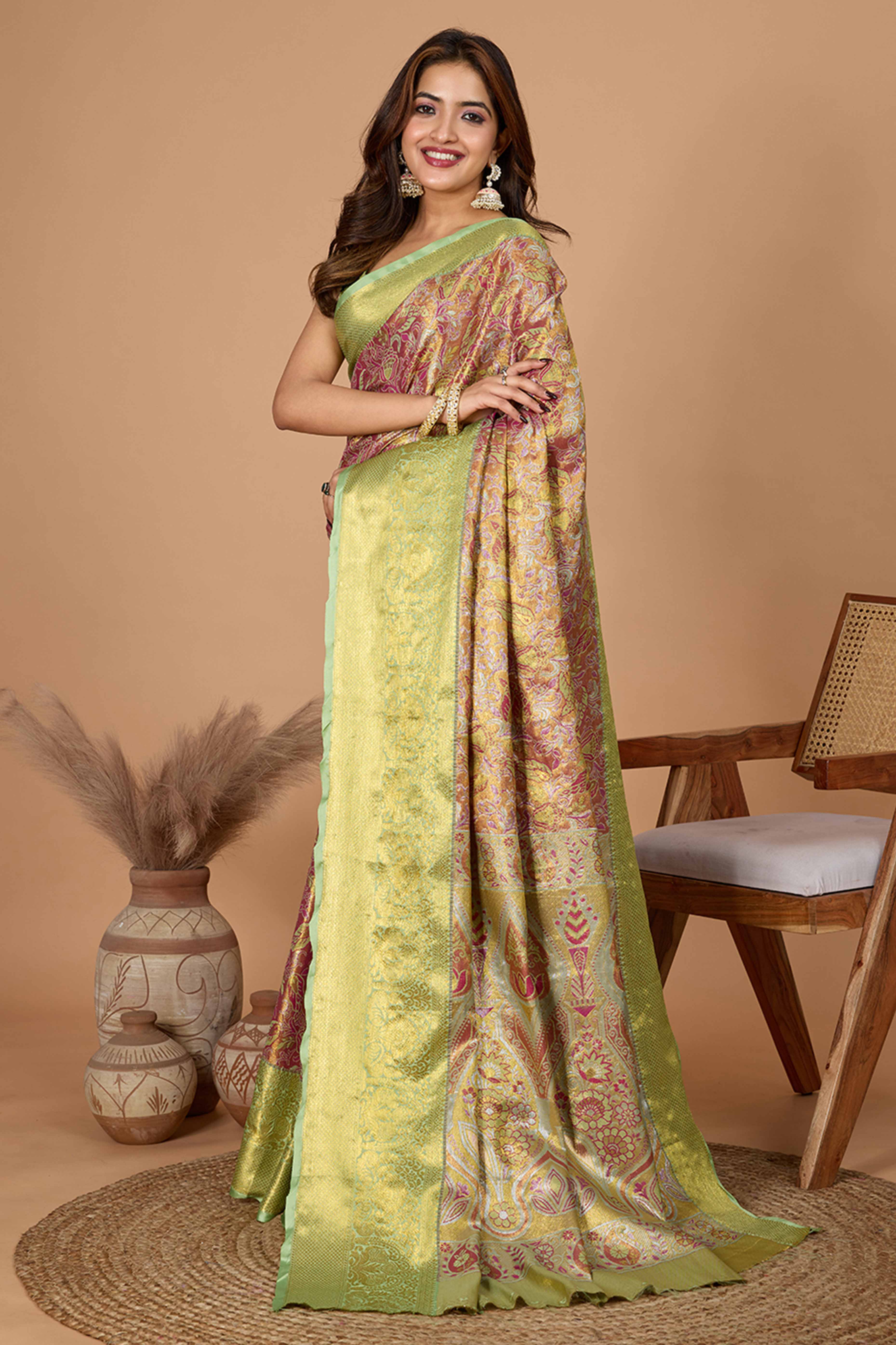 Green Kanjivaram Silk Saree Adorned With Exquisite Floral Zari Weaving