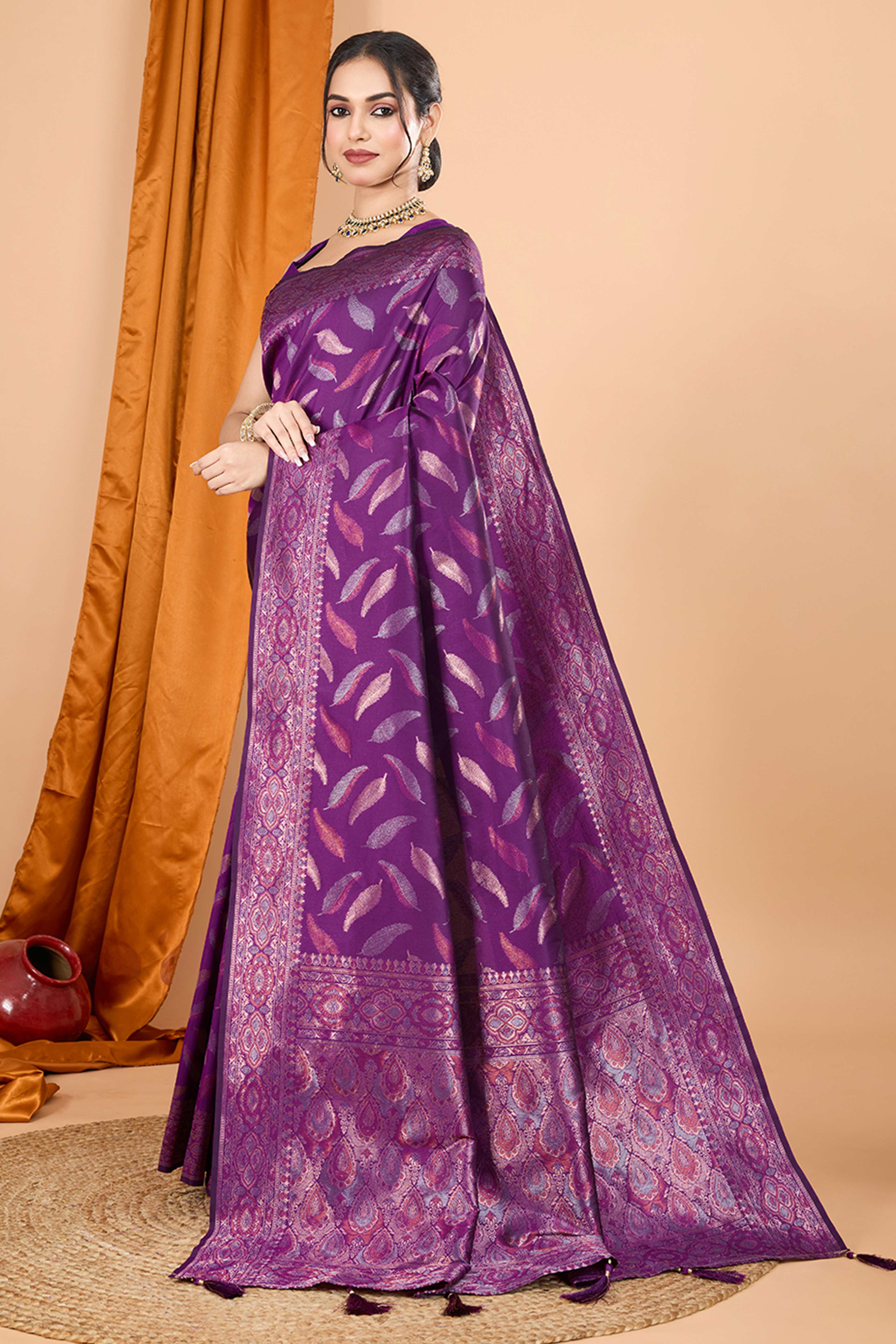 Purple Pure Silk Saree With Intricate Leaf Pattern Zari Weaving & Graceful Tassels
