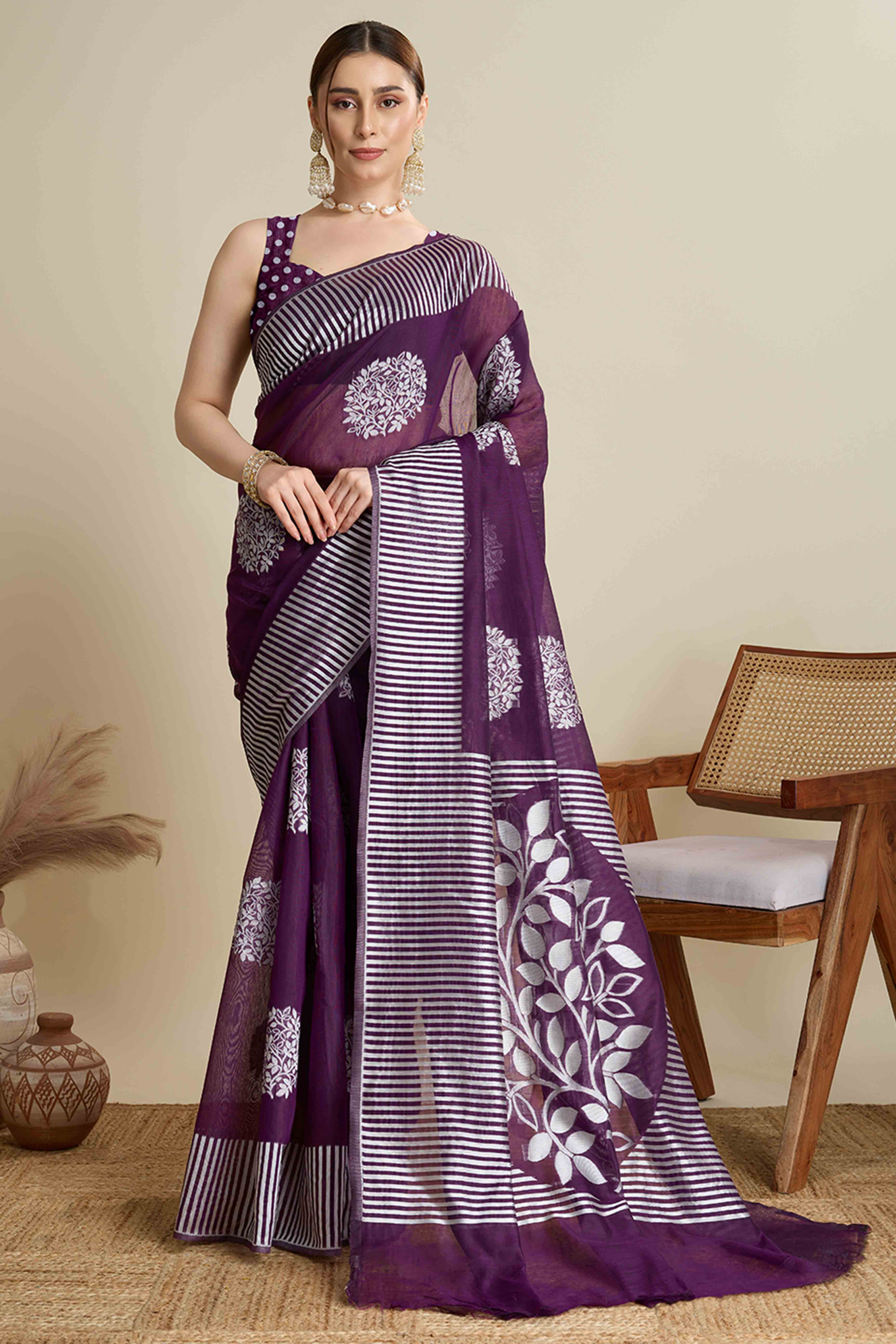 Purple Elegance Soft Cotton Silk Saree with Beautifully Woven Floral Designs