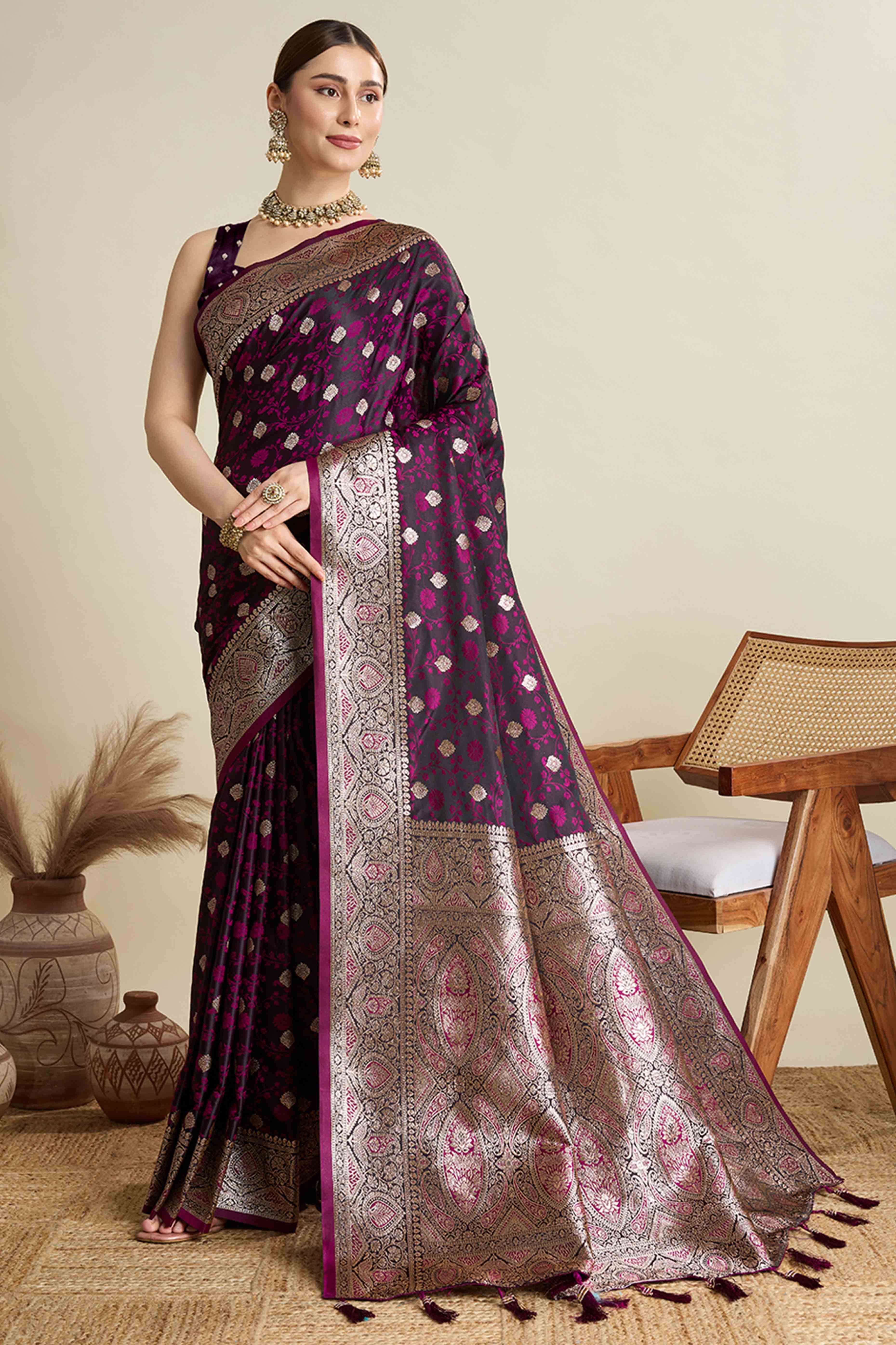 Wine Pure Silk Saree Featuring Traditional Banarasi Zari Weaving Patterns