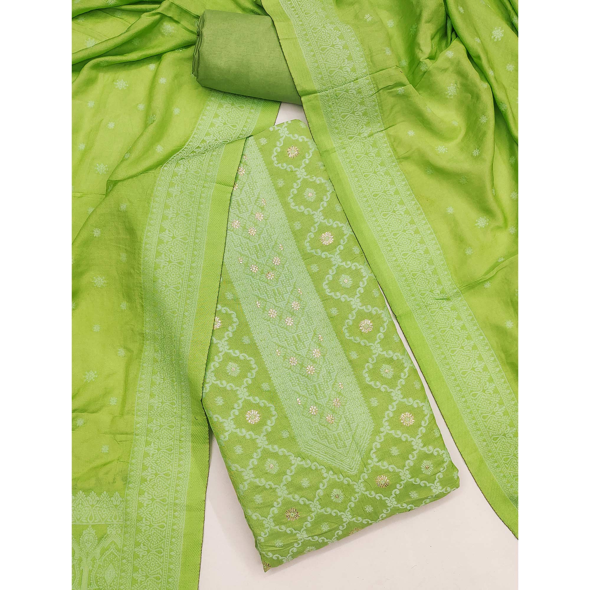 Banarasi Inspired Light Green Jacquard Fabric for Elegant Ensembles